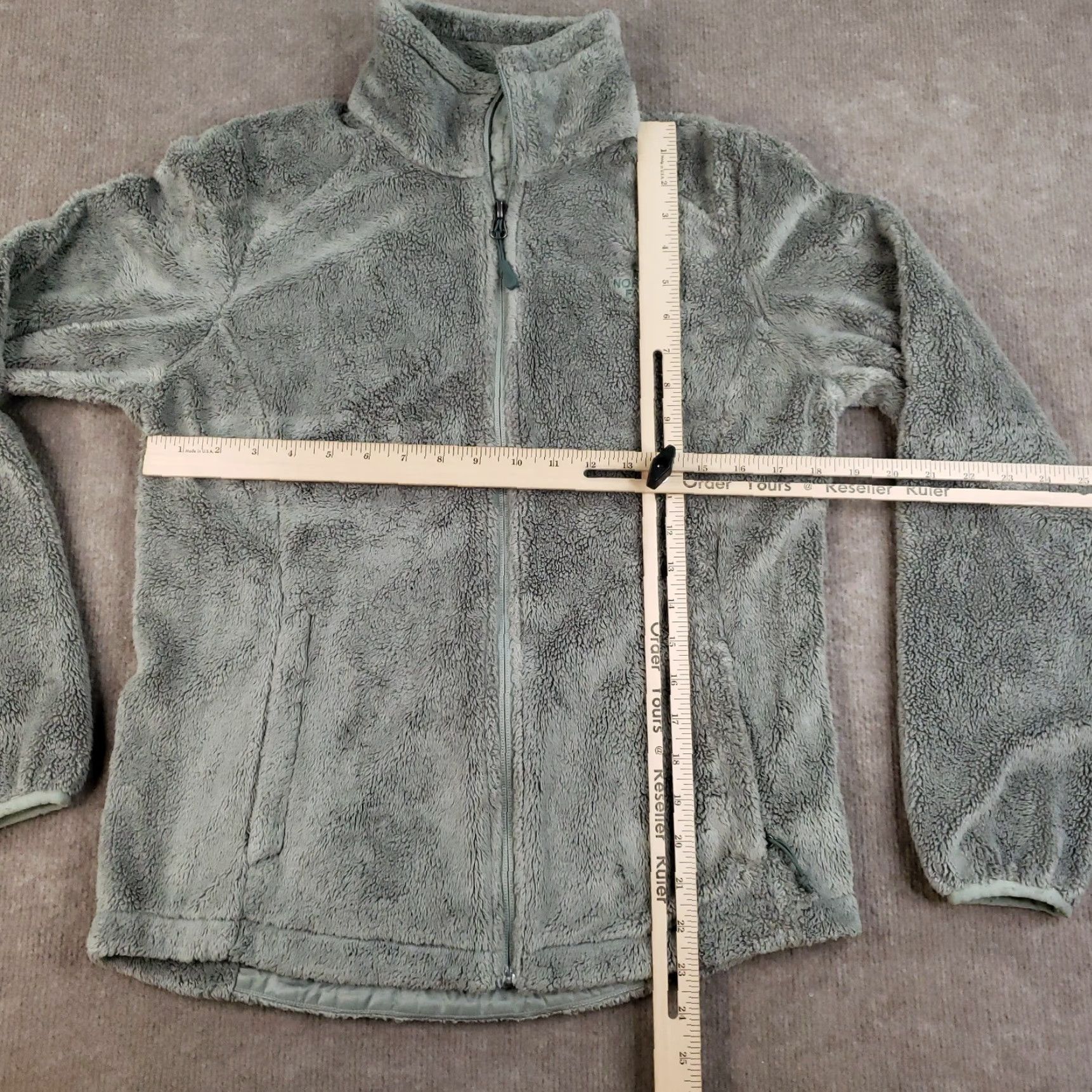 The North Face The North Face Osito Jacket Womens Small Green Fuzzy Fleece Full Zip Outdoors Size S / US 4 / IT 40 - 2 Thumbnail