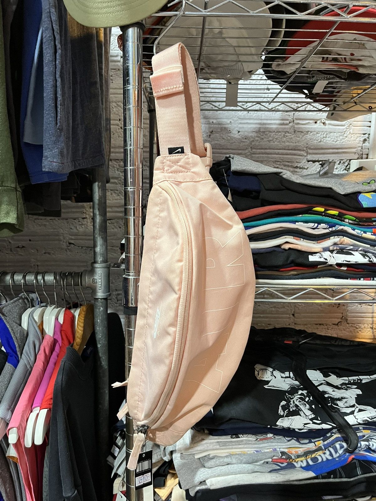 Nike Nike Air Swoosh Pink Rose Waist Bag 00s Size ONE SIZE - 1 Thumbnail