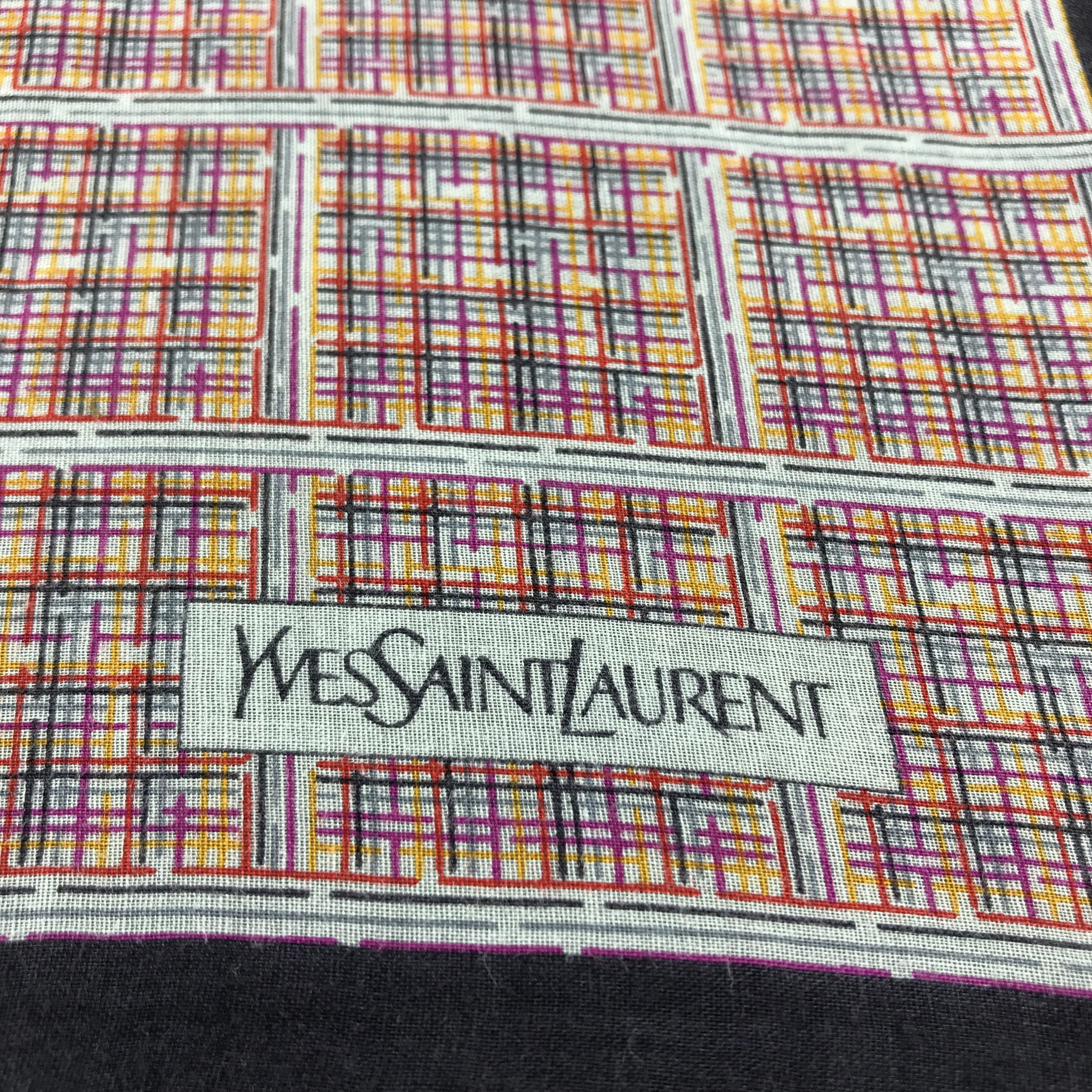 Yves Saint Laurent Yves Saint Laurent Handkerchief Neckerchief Bandana H365 Size ONE SIZE - 4 Thumbnail