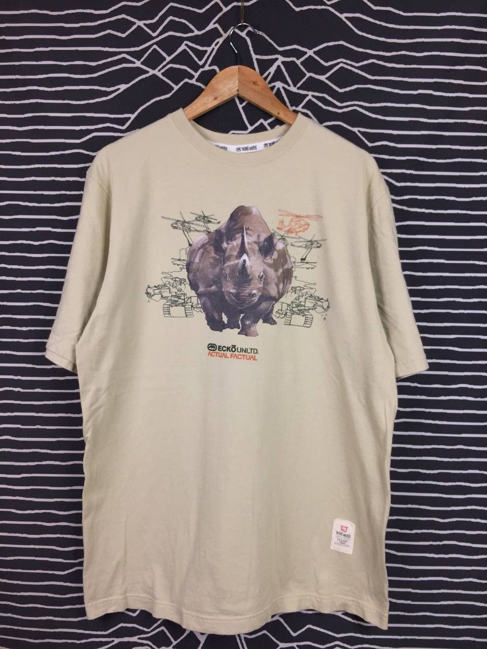 Ecko Unltd. × Marc Ecko × Vintage Vtg Ecko Unltd. The Classic T-Shirt Actual Factual Tee Size US XL / EU 56 / 4 - 2 Thumbnail