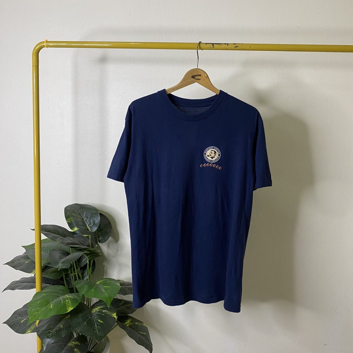 Vintage 1990s Suntory Boss Coffee Small Logo Tee Size US M / EU 48-50 / 2 - 1 Thumbnail