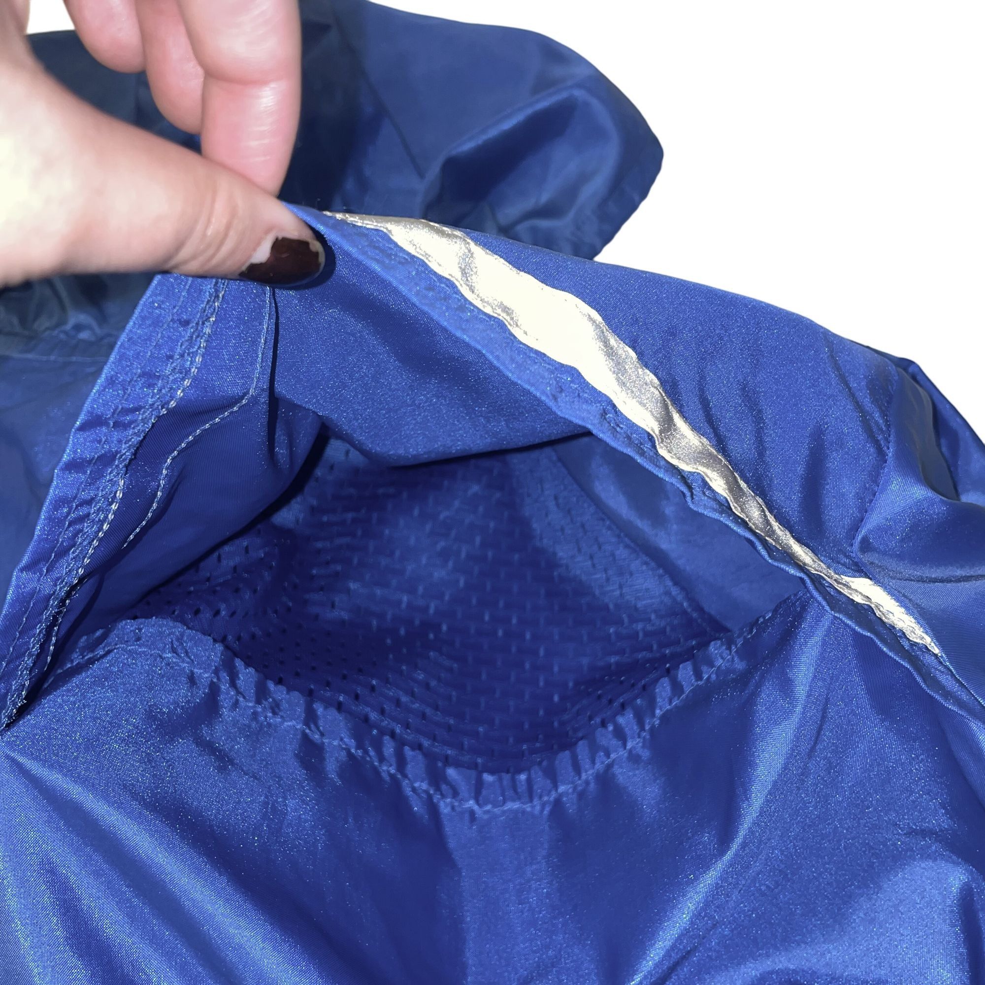 Adidas Vtg Adidas SHINY Antron Nylon Silver TREFOIL 3 Stripe Jacket Size US S / EU 44-46 / 1 - 11 Thumbnail