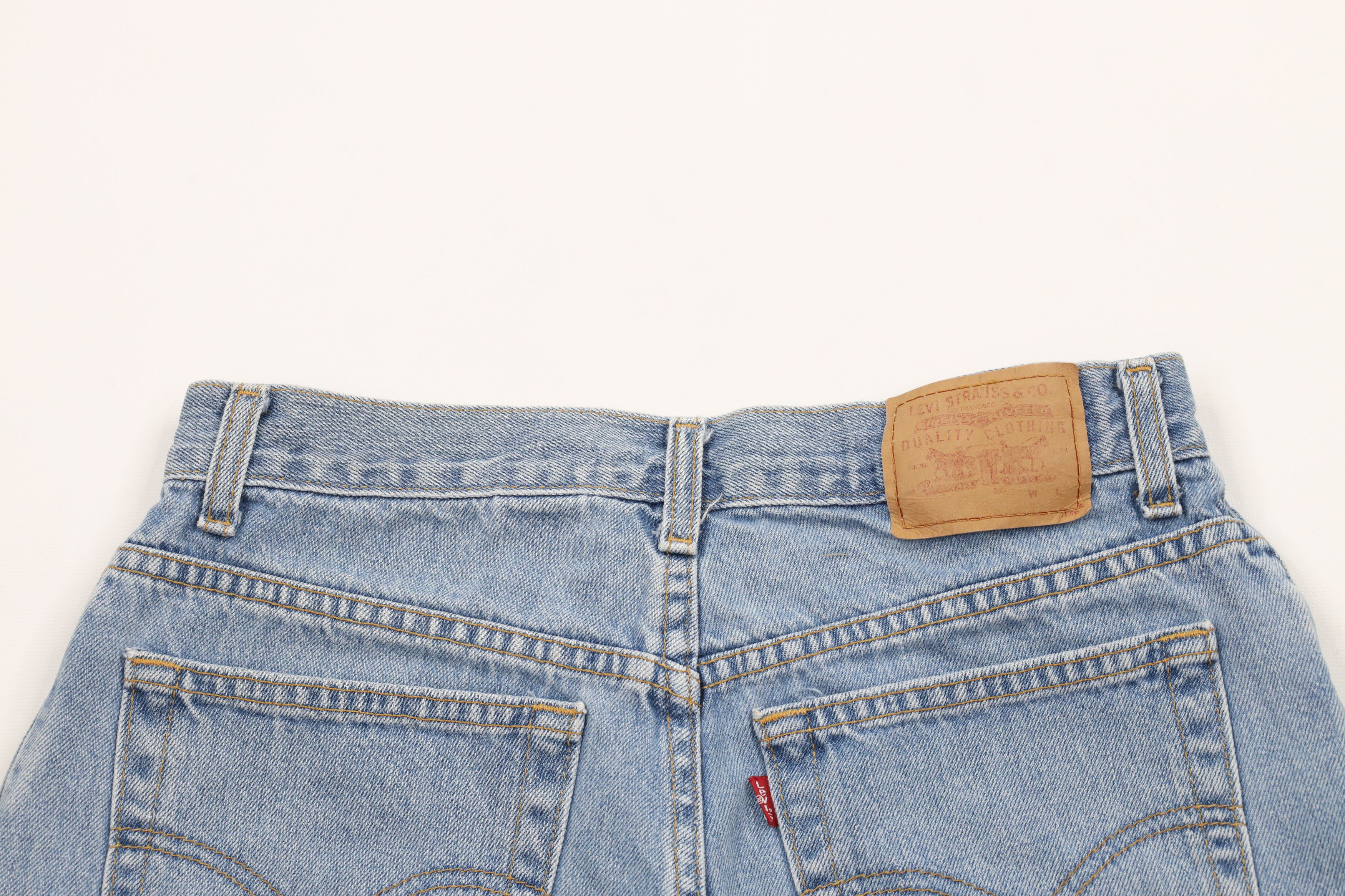 Levi's × Vintage Vintage Y2K 2002 Levis M Distressed Denim Shorts Jorts Blue Size 30" / US 8 / IT 44 - 10 Thumbnail