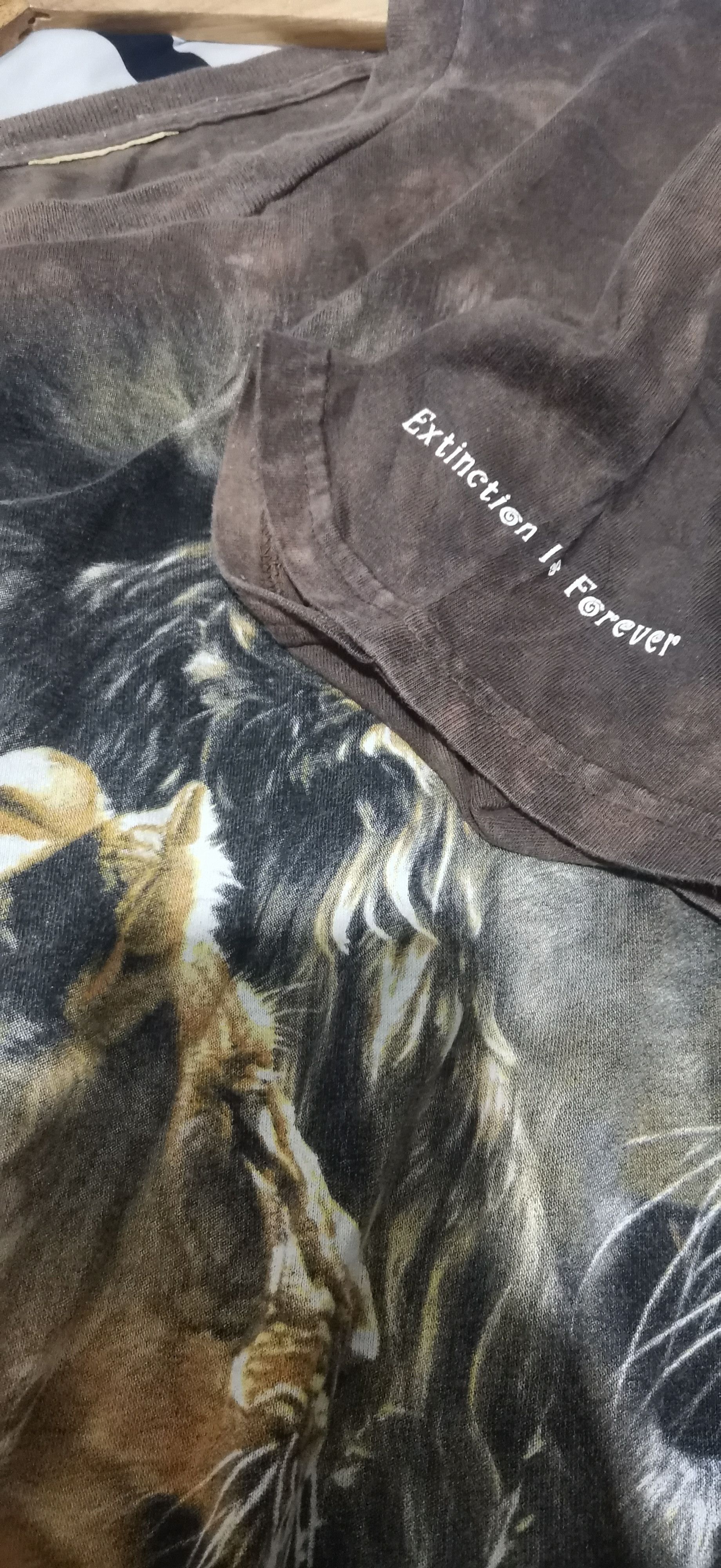 The Mountain Vintage The Mountain 1998 Tiger & Lion Wildlife T-Shirt Size US XL / EU 56 / 4 - 5 Thumbnail