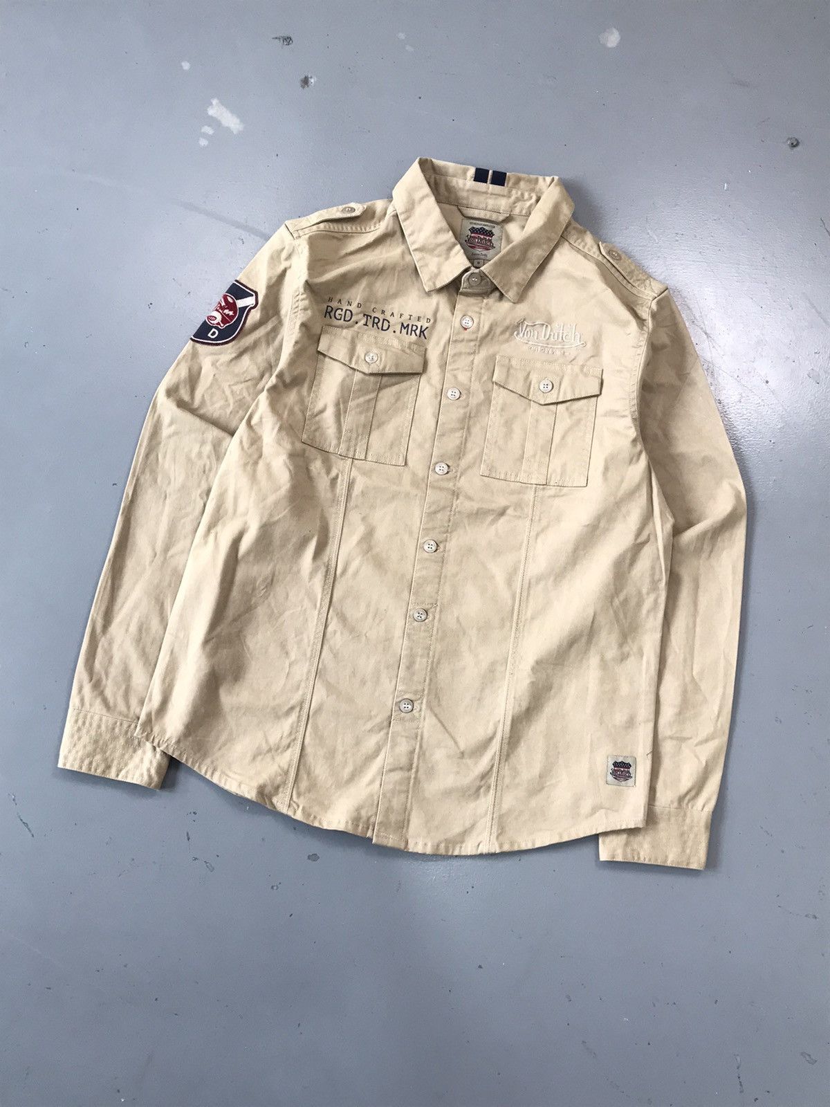 Von Dutch Von Dutch SpellOut printed embroidered button up chore shirt Size US M / EU 48-50 / 2 - 2 Thumbnail