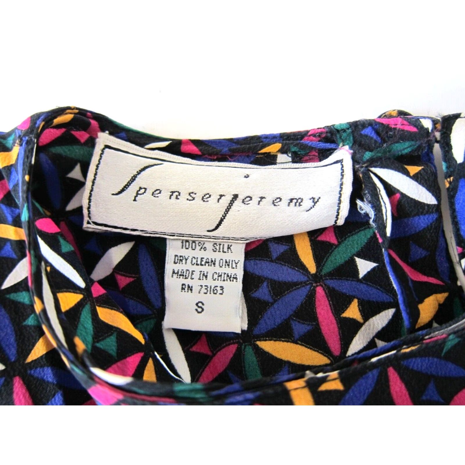 Pinko Spenser Jeremy Blouse Geometric 100% Silk Long sleeve Tunic Pink S Womens Vintage Shirts Size S / US 4 / IT 40 - 3 Thumbnail