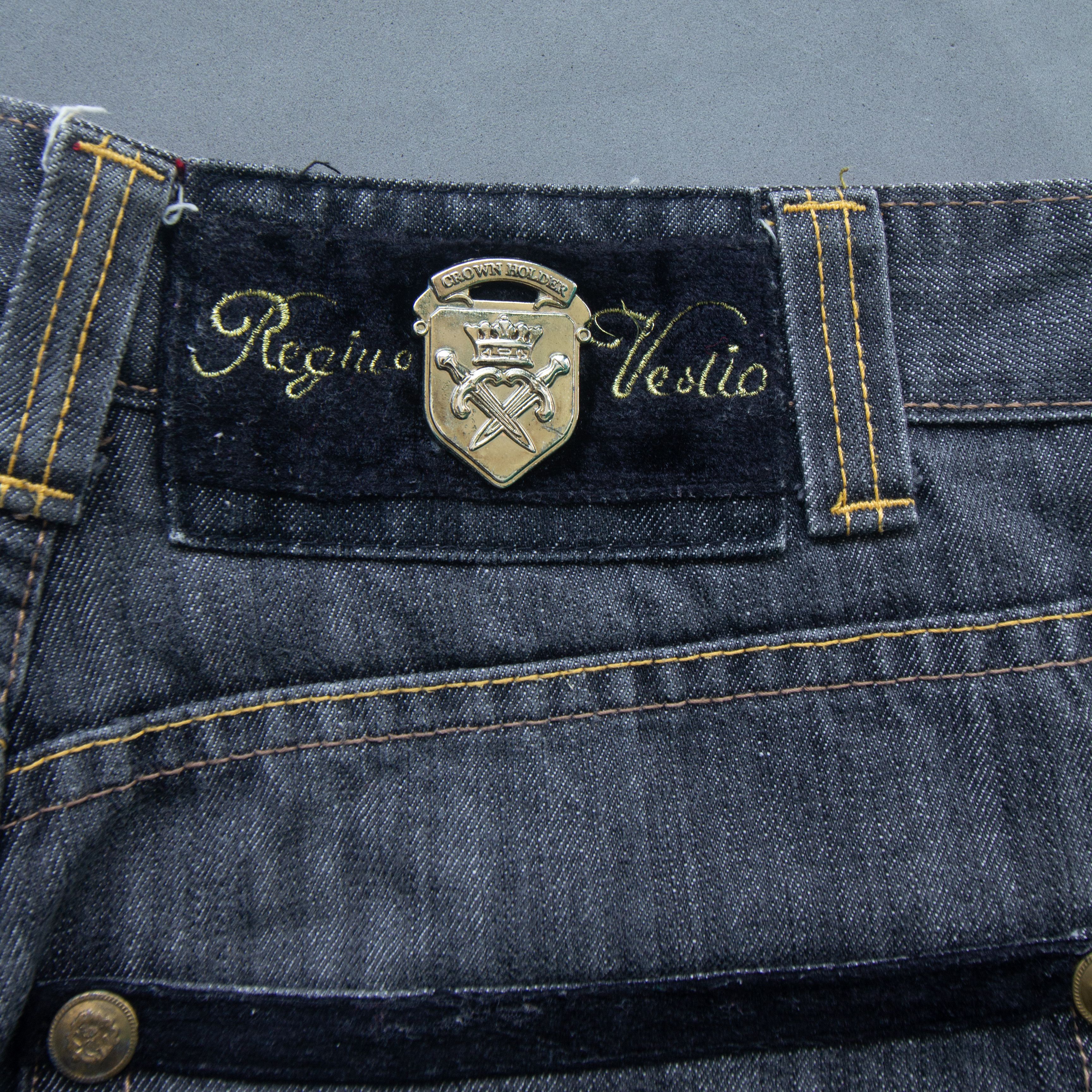 If Six Was Nine × Japanese Brand × Le Grande Bleu (L.G.B.) CROWN HOLDER VELVET ART JEANS Size US 32 / EU 48 - 4 Thumbnail