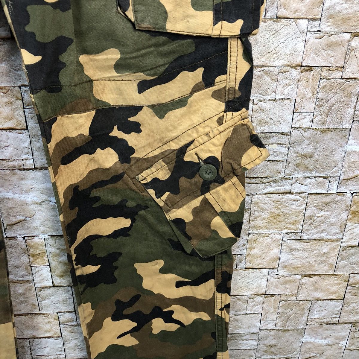 Japanese Brand Matchstick Camo Brown Cargo Multipocket Pants #A138 Size US 31 - 12 Thumbnail