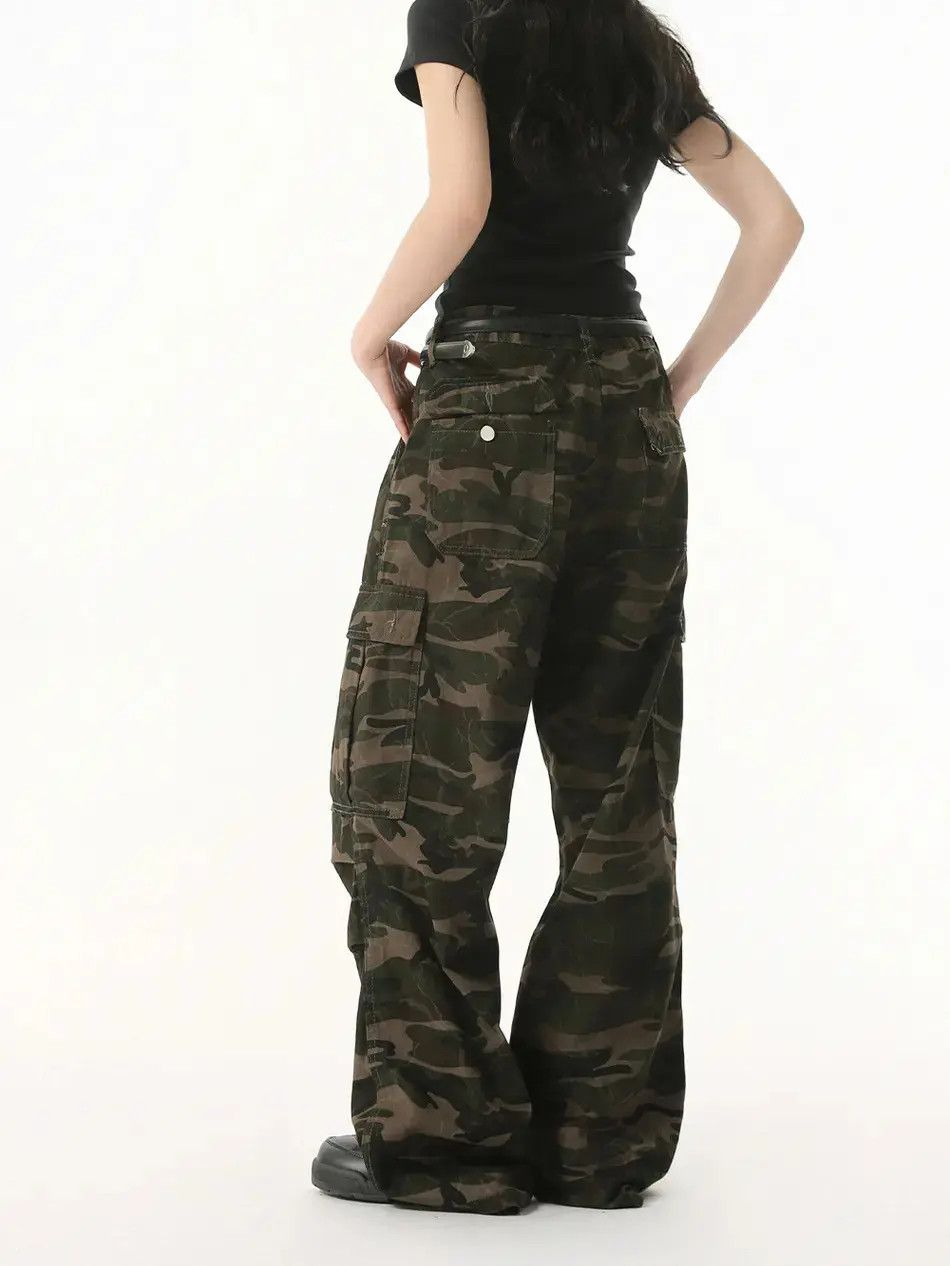 Japanese Brand Retro loose camouflage pocket jeans Size US 32 / EU 48 - 4 Thumbnail