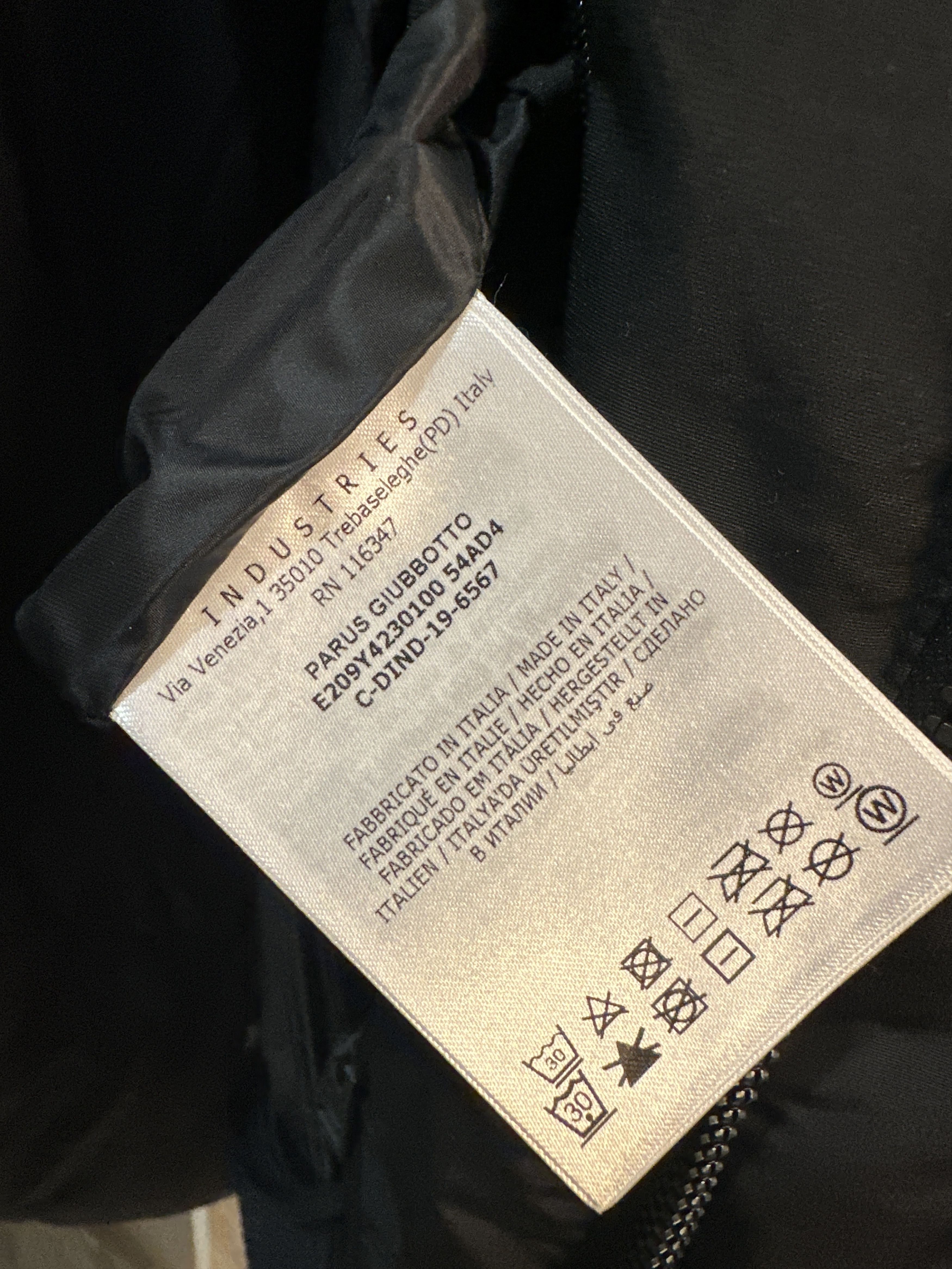 1017 ALYX 9SM Moncler Genius 6 1017 ALYX 9SM Black Down Parus Coat Size US M / EU 48-50 / 2 - 11 Thumbnail