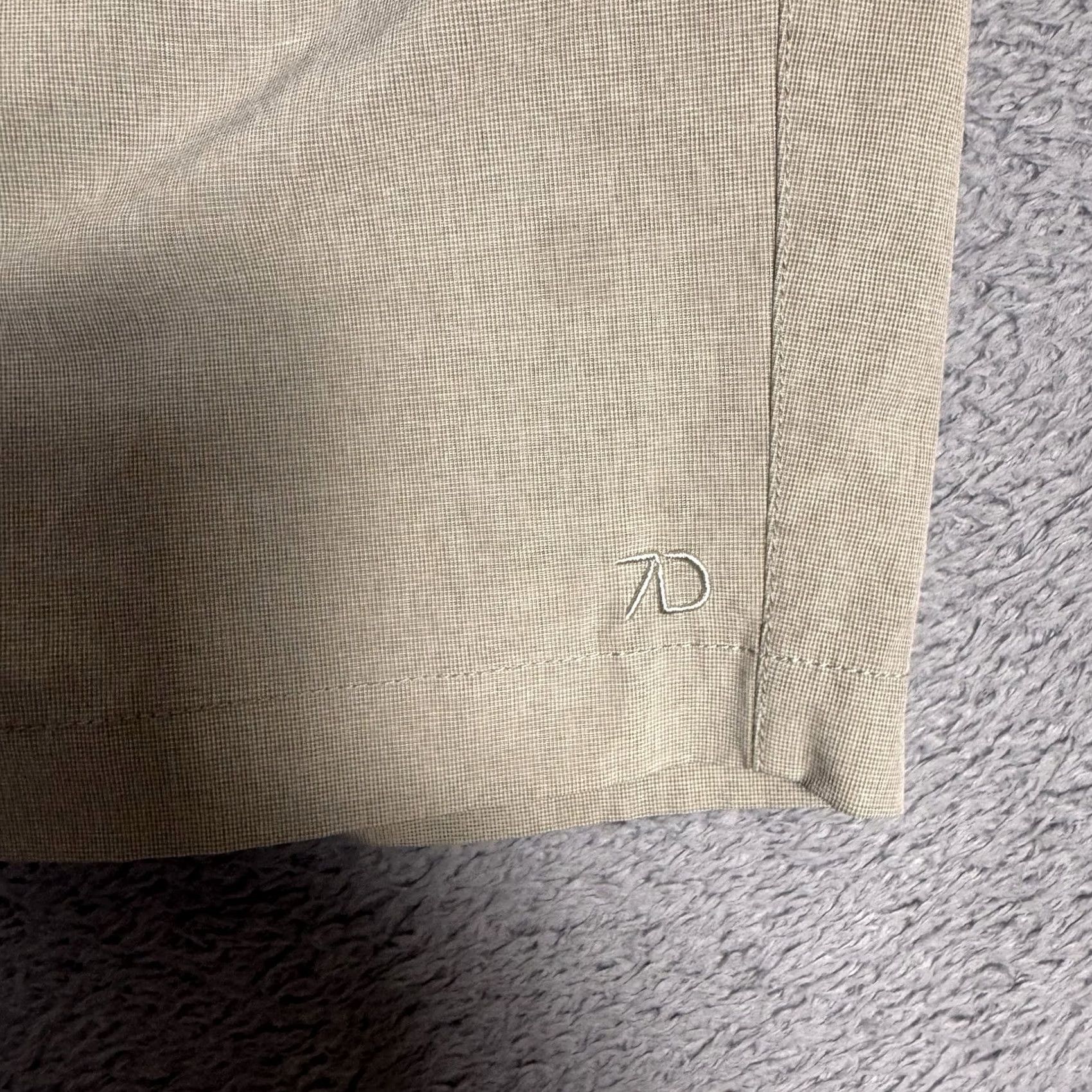 Vintage 7 Diamonds Shorts Mens 30x10 Hybrid Momentum Performance Lightweight 7D Golf Chino Casual Beige Pocket Pockets Slim? Size US 30 / EU 46 - 2 Thumbnail