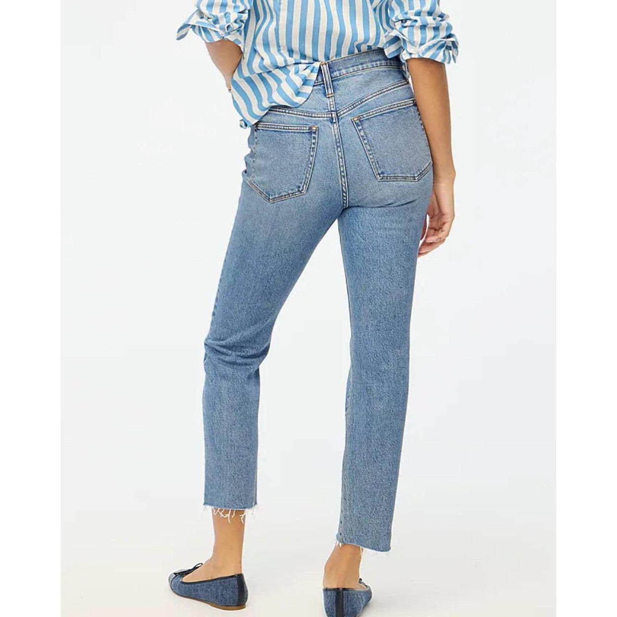 J.Crew NWT J.Crew Essential Straight Jean Marin Wash Size 30 Size 30" / US 8 / IT 44 - 2 Thumbnail