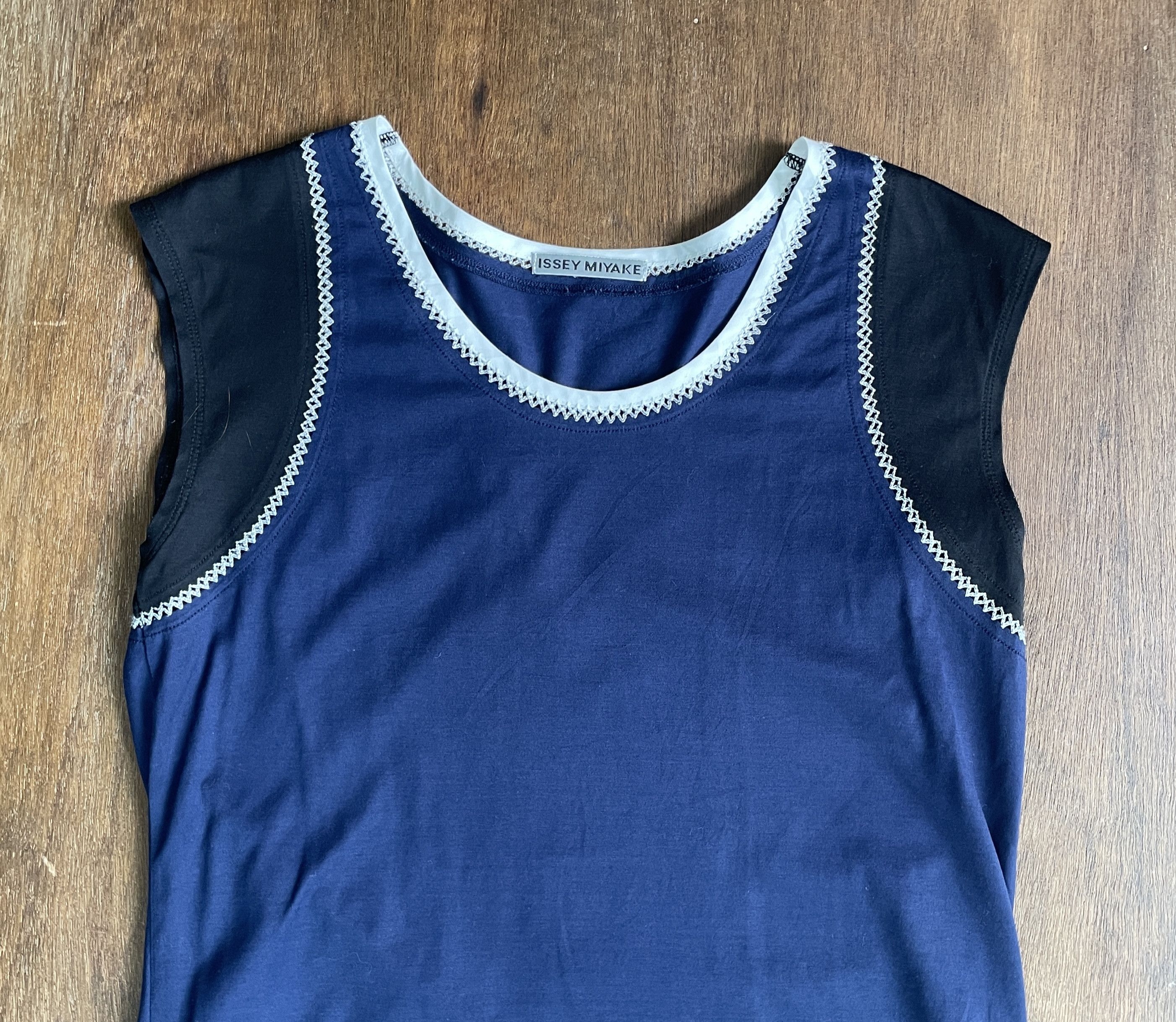 Issey Miyake ISSEY MIYAKE Tops Size US M / EU 48-50 / 2 - 2 Thumbnail
