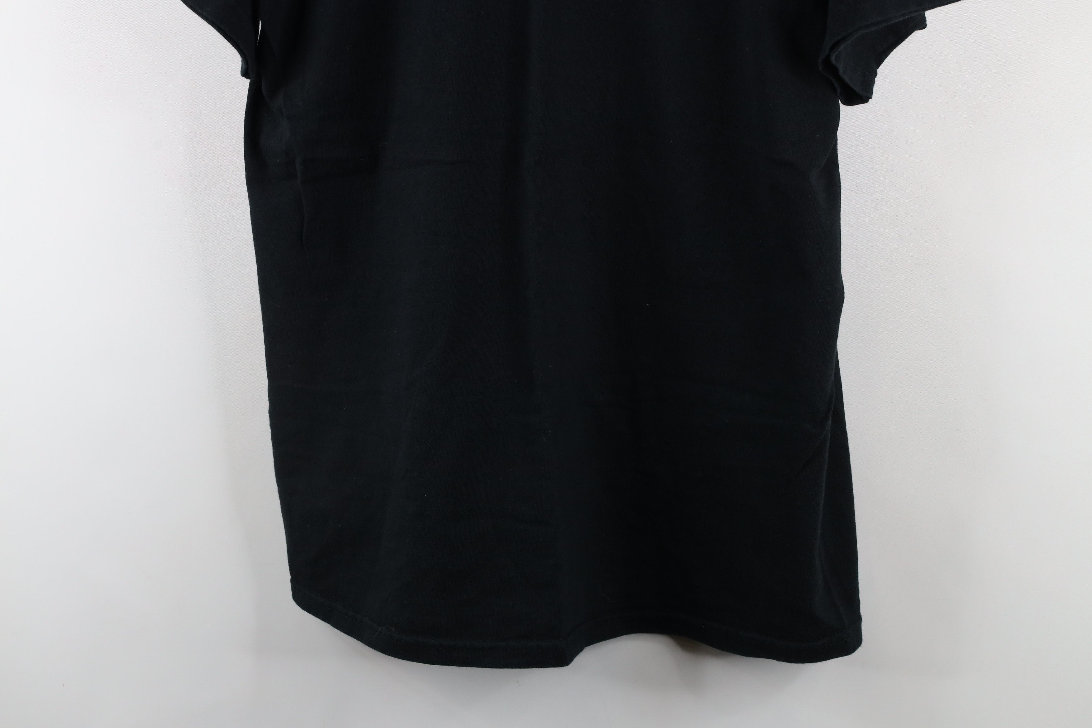 Vintage Vintage 90s Spell Out Gordons Gin and Vodkas T-Shirt Black Size US L / EU 52-54 / 3 - 3 Thumbnail