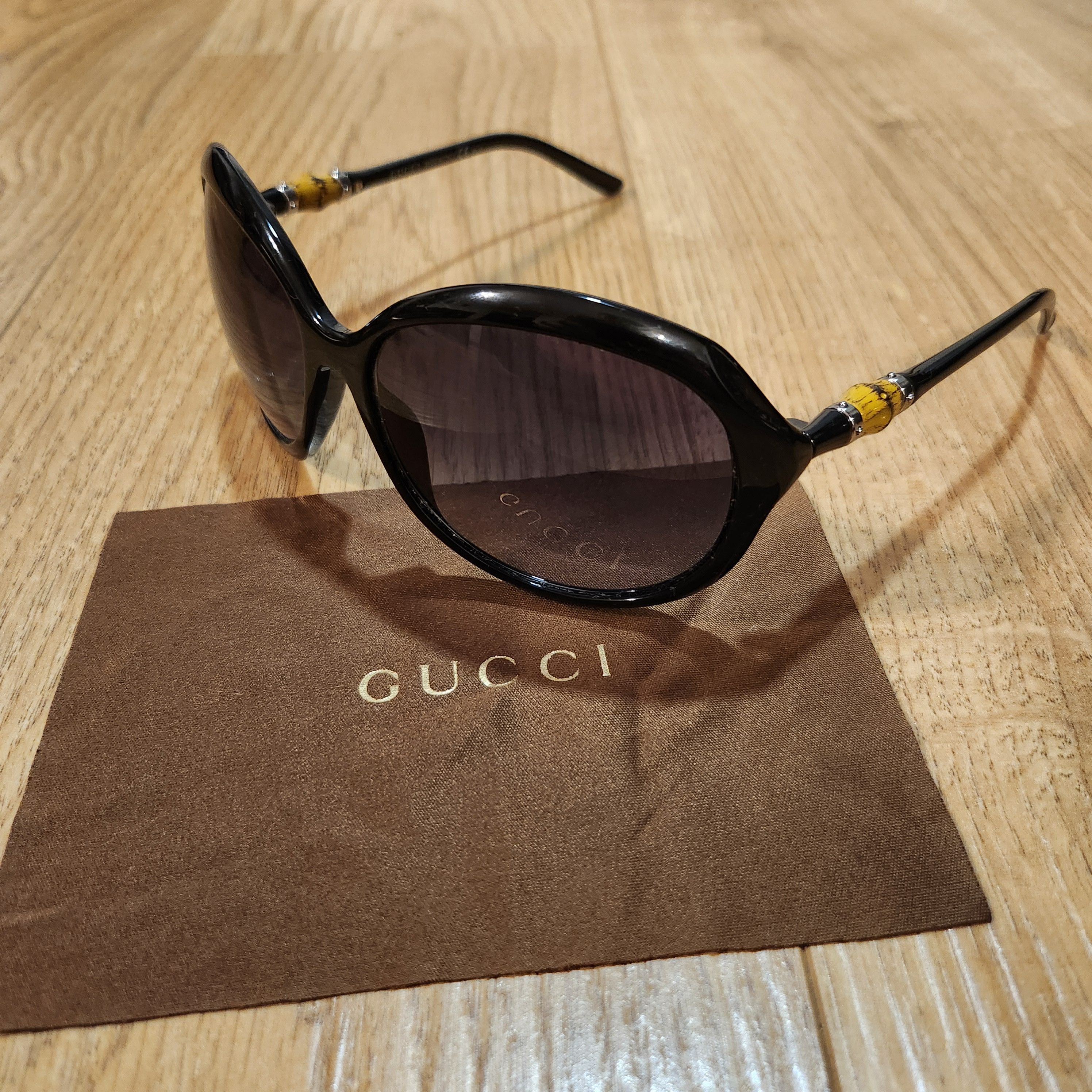 Gucci × Streetwear × Vintage GUCCI 1997 Oval Sunglasses GG1157/S