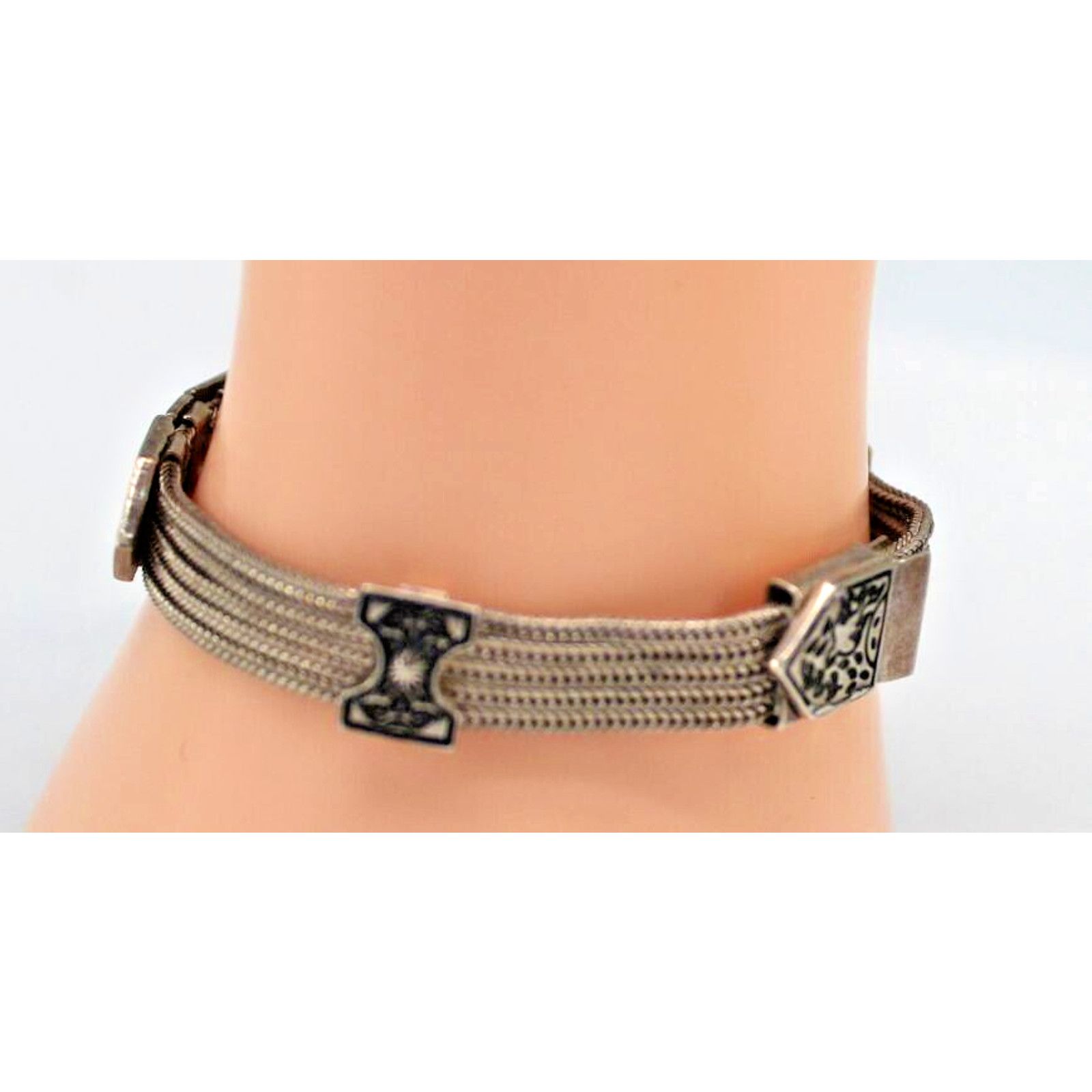 Other Art Deco 5 Strand Chain Bracelet 925 Silver Embossed Clasp Size ONE SIZE - 3 Thumbnail