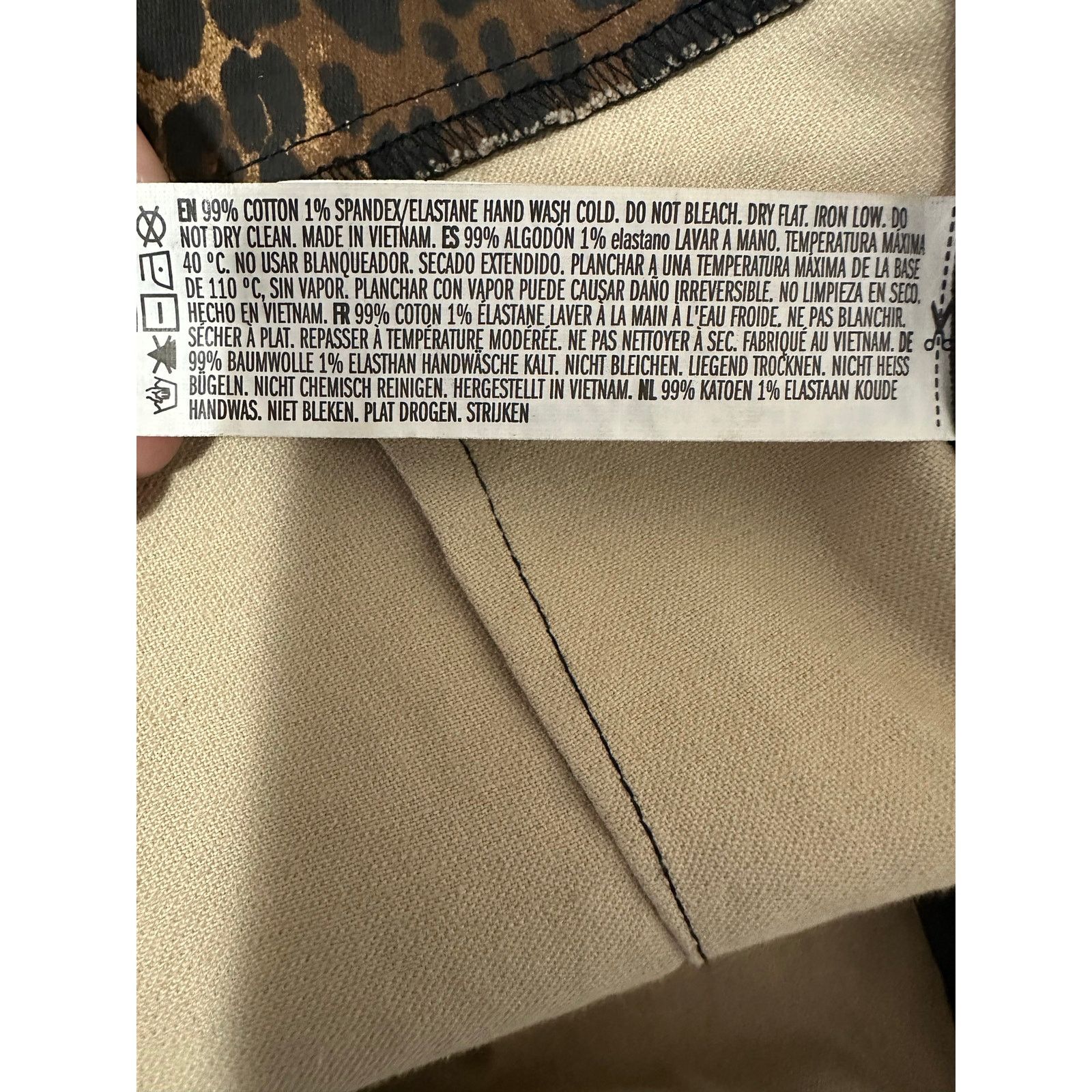 Forever 21 Forever 21 brown animal print mini skirt size Large Size 29" - 4 Thumbnail