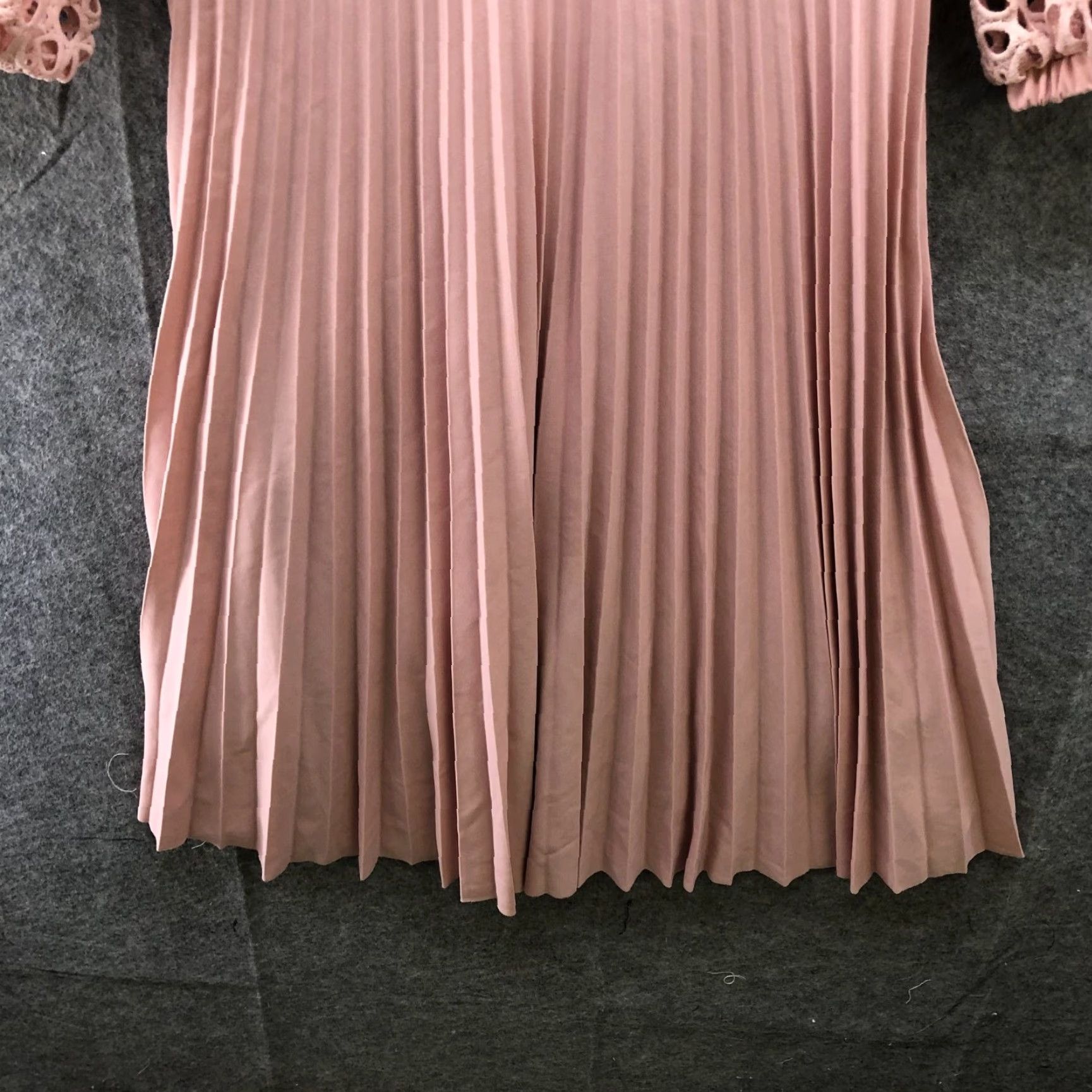 Pinko NWT AOMEI Dress Womens 1X Pink Crochet Balloon Sleeve Pleated Midi Cocktail Dress Size XL / US 12-14 / IT 48-50 - 4 Thumbnail