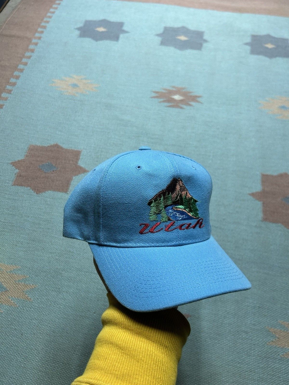 Vintage Vtg strapback hat Utah mountains river nature embroidered Size ONE SIZE - 1 Thumbnail