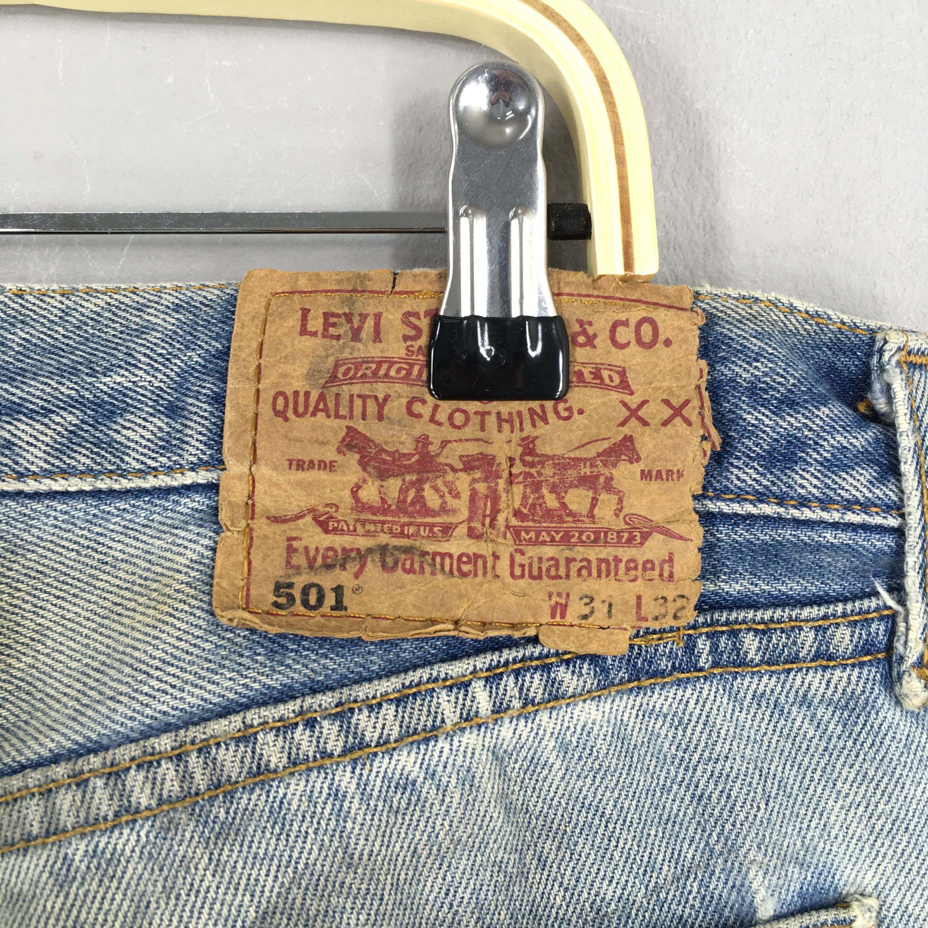 Levi's Size 31x33 Vintage 90s Levi's 501 Faded Blue Jeans S1489 Size US 31 - 11 Thumbnail