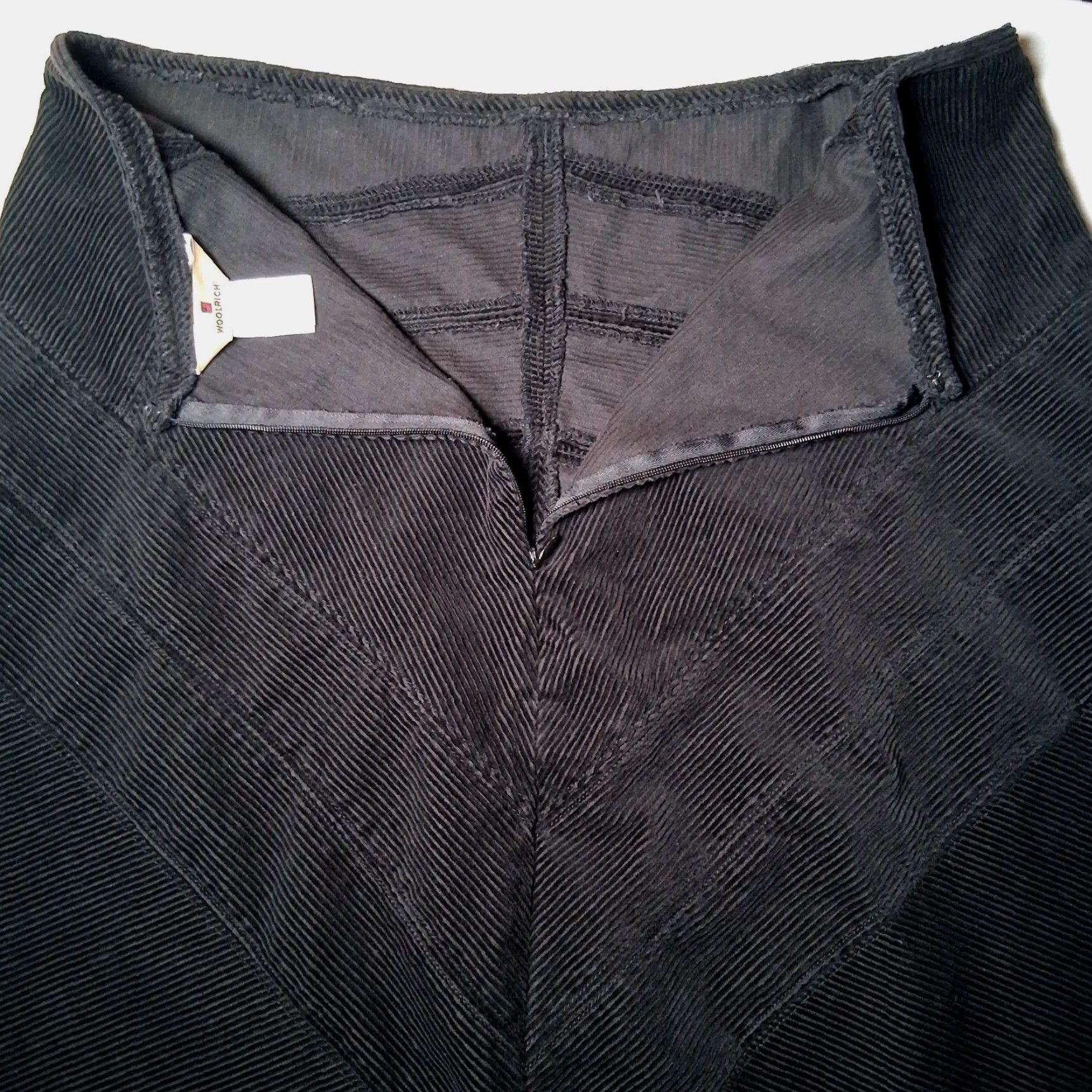 Vintage Woolrich Skirt Corduroy Midi A-Line 14 Women Black Zip Woolrich Size 36" / US 14 / IT 50 - 6 Thumbnail