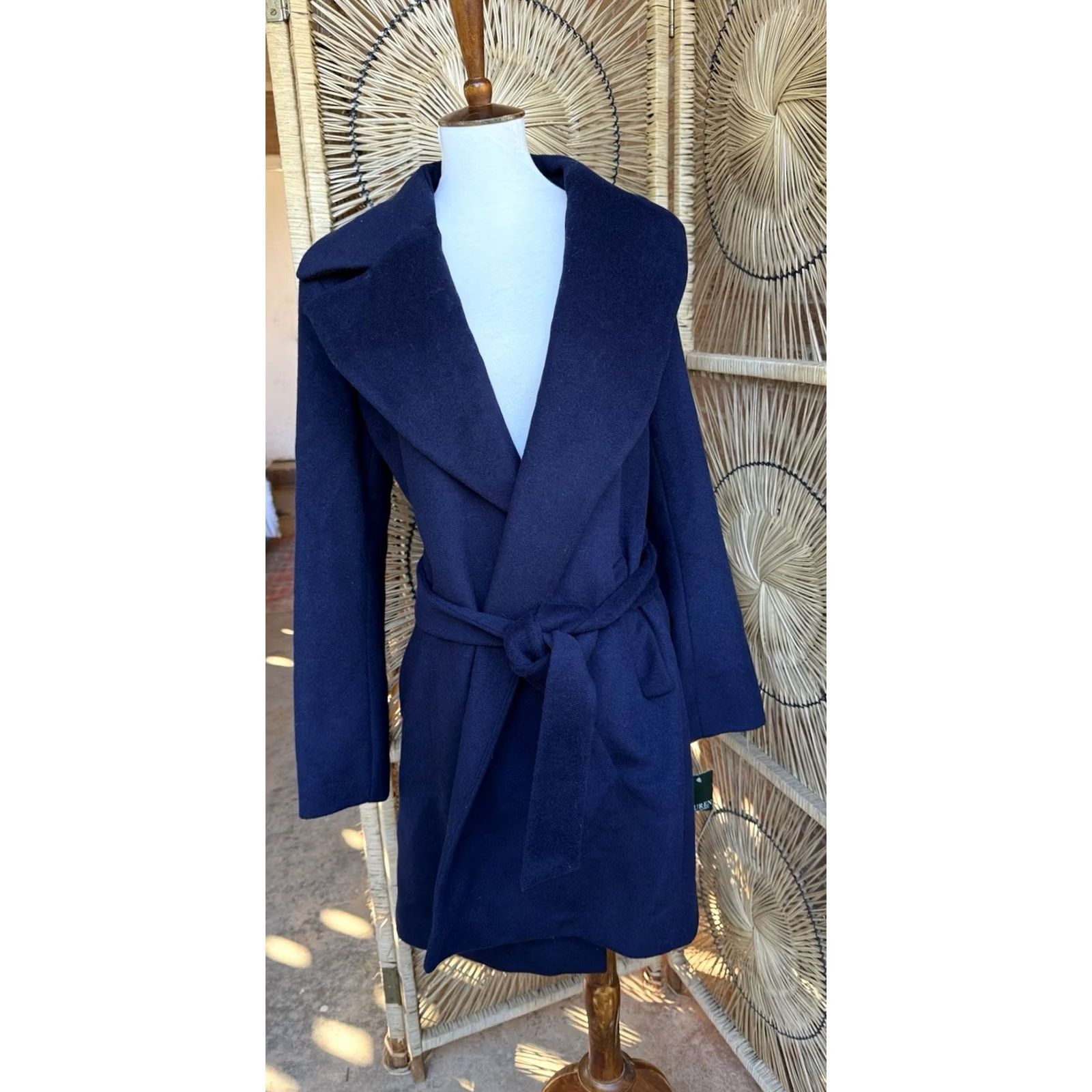 Ralph Lauren Ralph Lauren Coat Women's Wool Blend Navy Tie Wrap Lined Nwt 10 Wool Blend Shawl Collar Classic Size L / US 10 / IT 46 - 2 Thumbnail