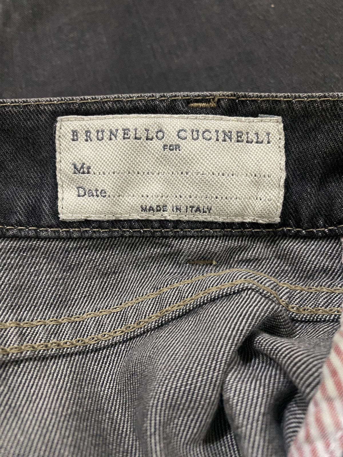 Brunello Cucinelli Brunello Cucinelli Dark Wash Smoky Black Distressed Jeans Size US 34 / EU 50 - 13 Thumbnail