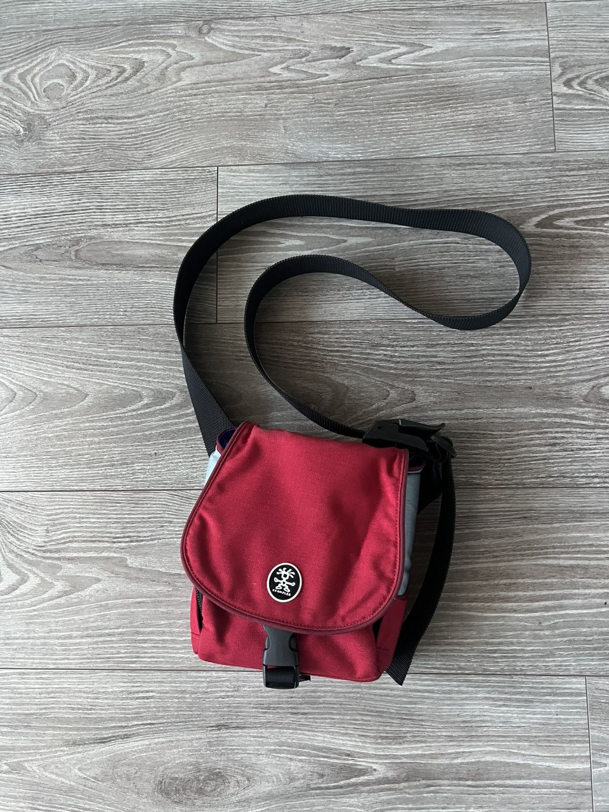 Crumpler ‼️Crumpler Vintage Stamp Claimer Avant Garde Bens Pizza Bag‼️ Size ONE SIZE - 6 Thumbnail