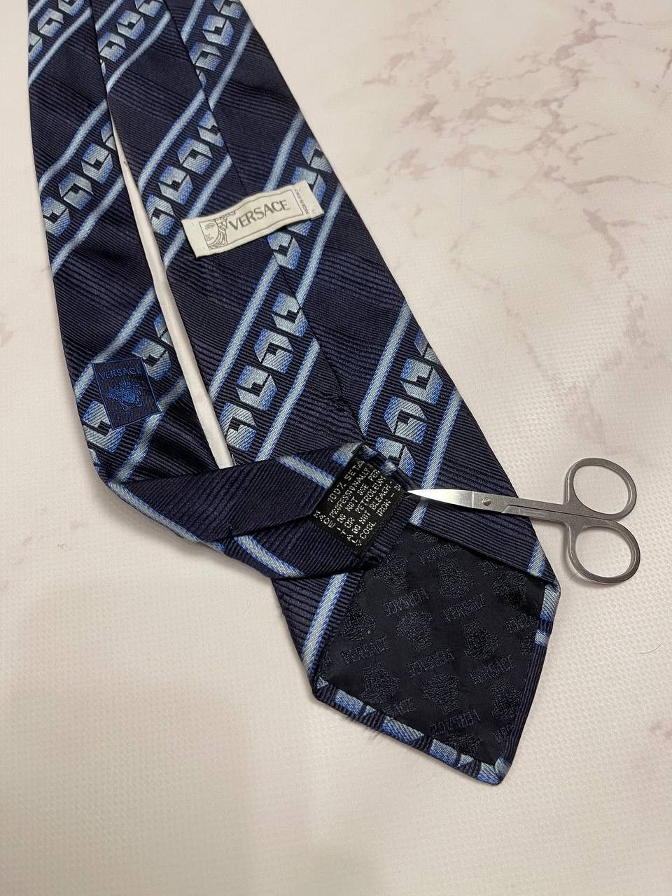 Versace Versace Vintage 90s Tie Silk Logo Size ONE SIZE - 10 Thumbnail