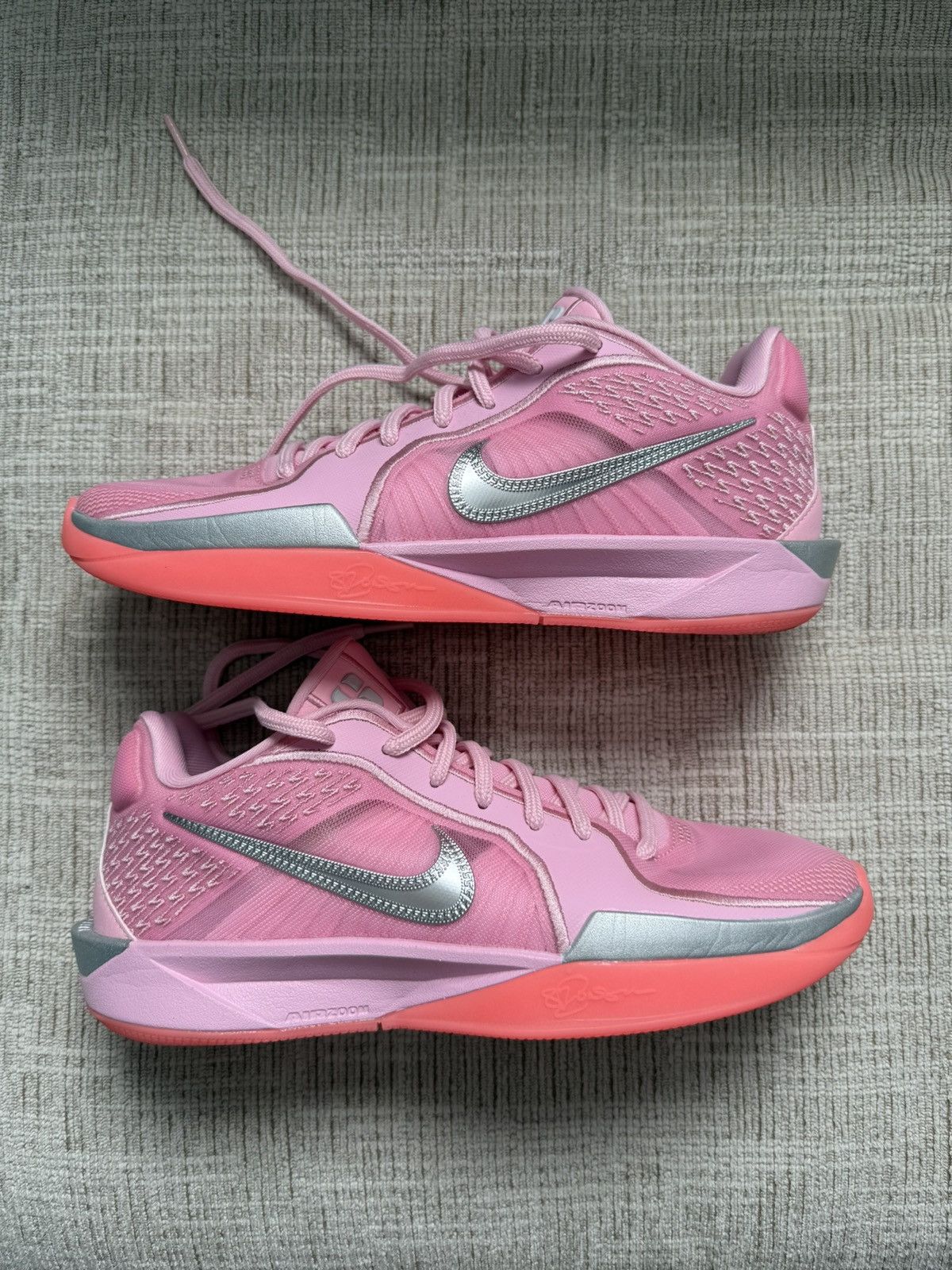 Nike Nike Sabrina 2 Size US 8 / IT 38 - 1 Thumbnail