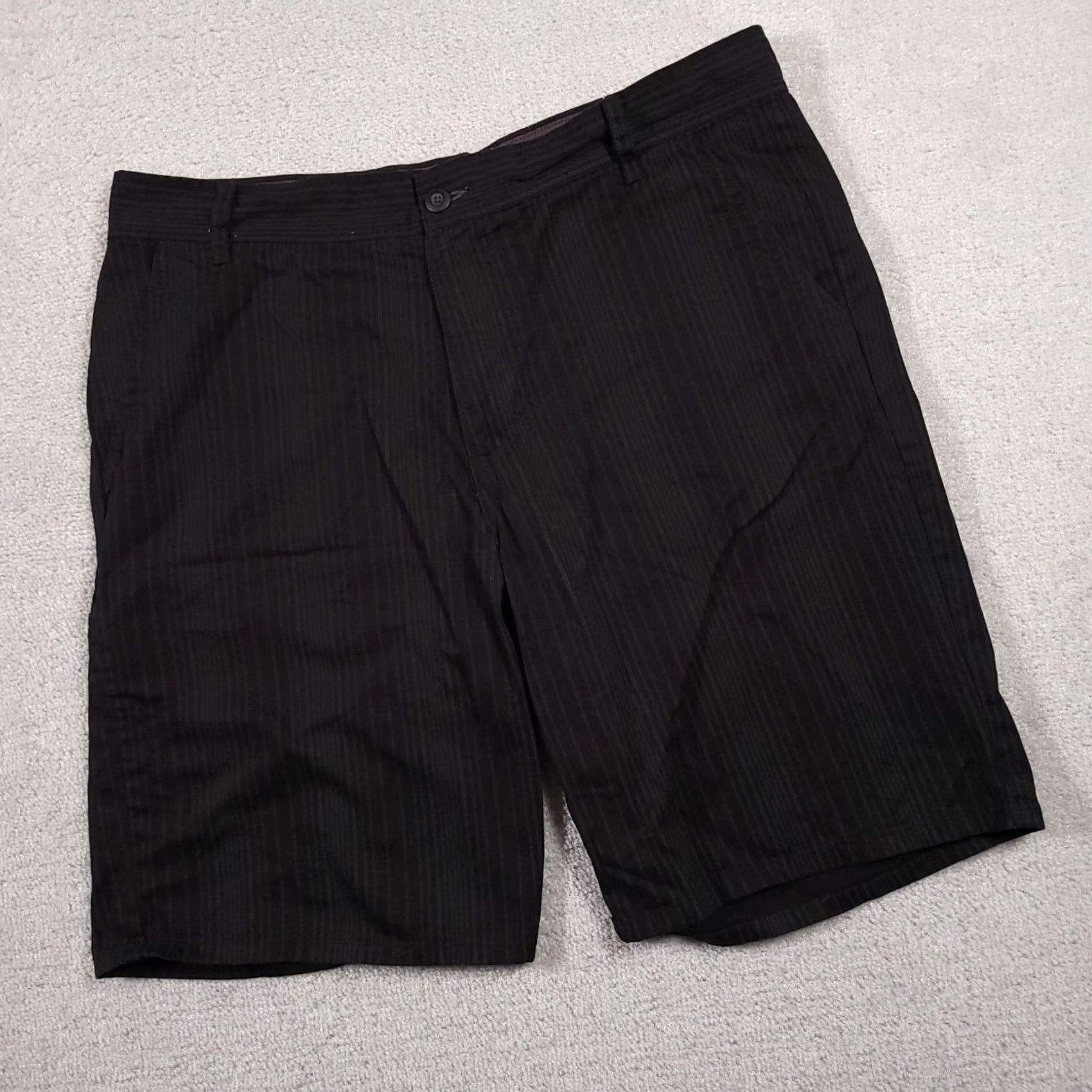 Ocean Pacific VINTAGE Ocean Pacific Shorts Mens 40 Black Striped Cotton Chino Surf Skater Y2K Mens Size US 40 / EU 56 - 2 Thumbnail