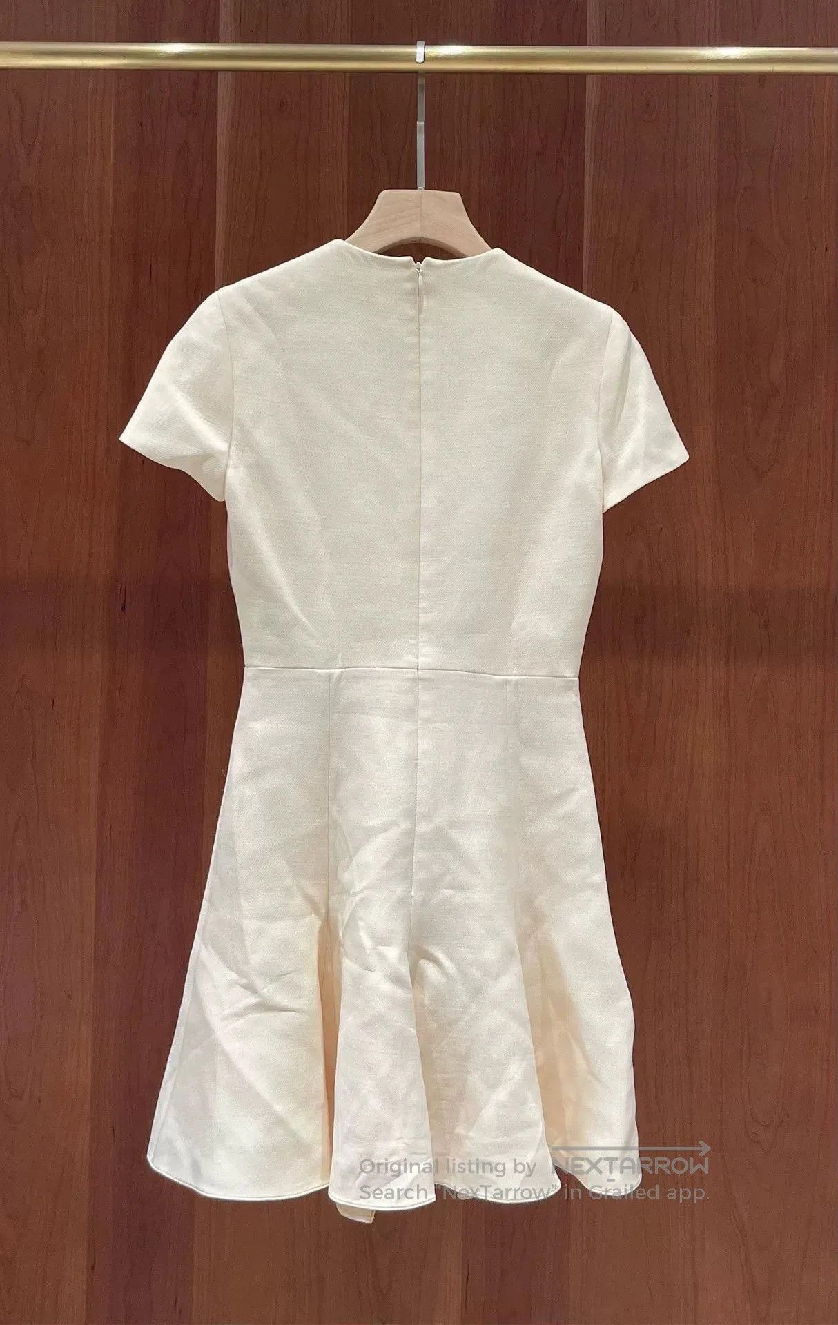 Dior dior beige wool dress with waist detail. Size US 34 / EU 50 - 2 Thumbnail