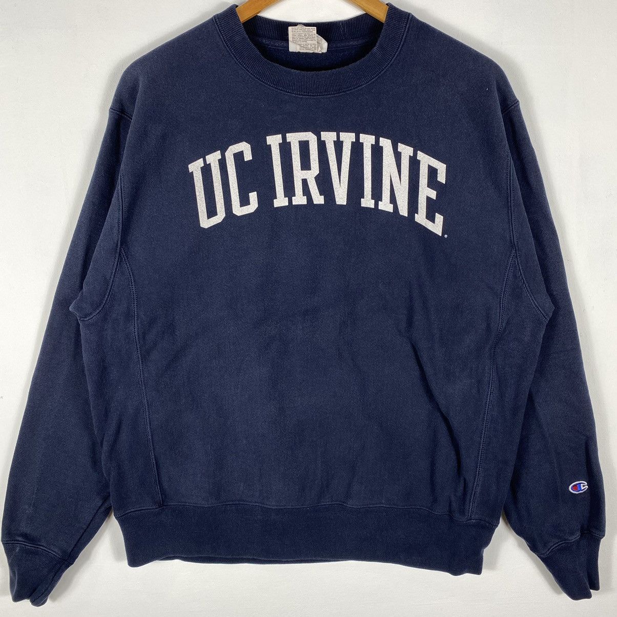 Champion Vintage 00's Champion Reverse Weave UC IRVINE Crewneck Size US M / EU 48-50 / 2 - 3 Thumbnail