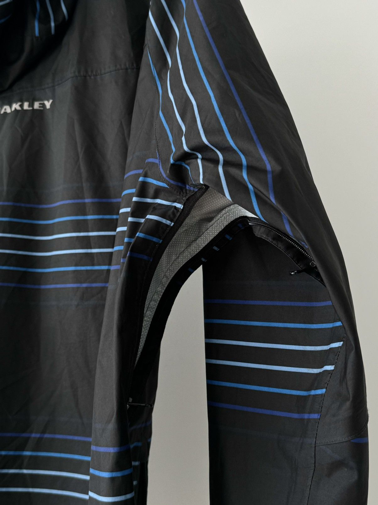 Oakley Oakley Gorpcore Outdoor Jacket Size US L / EU 52-54 / 3 - 9 Thumbnail