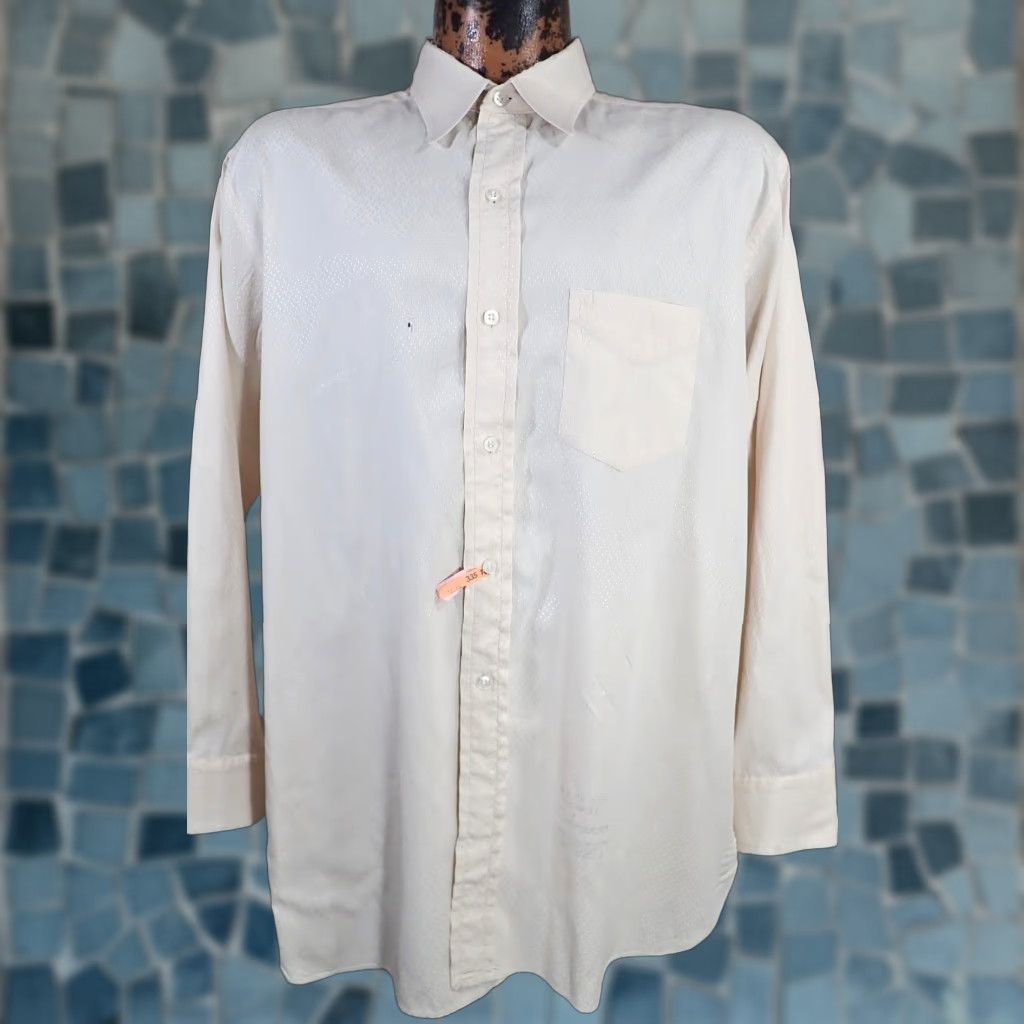 Vintage VINTAGE TownCraft Sanforized Dress Shirt - Men’s L White Cotton Button-Up with Gusset 50s 60s Clip Dot - Long Sleeve Mens Large Chest 48" (Measured) Size 42R - 1 Thumbnail