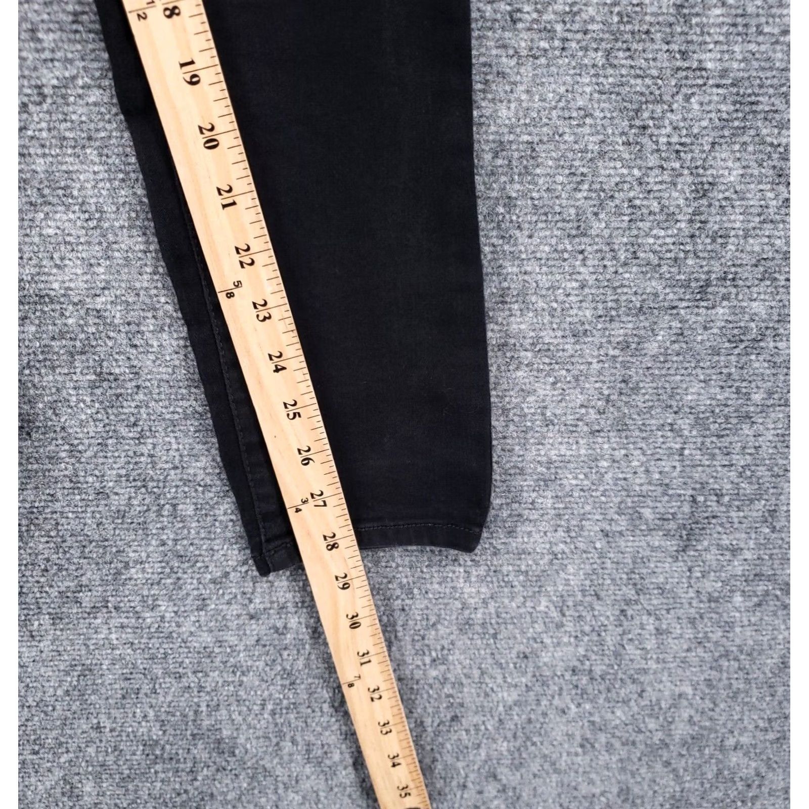 Nine West Nine West Jeans Skinny Mid Rise Dark Wash Black Womens 6 Denim Slim Pocket 5-Pocket Inseam 29 In. Modern Vintage: No Mens Womens Girls? Size 28" / US 6 / IT 42 - 5 Thumbnail