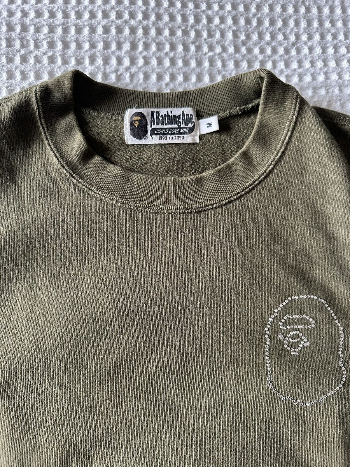 Bape BAPE Jeweled Crewneck Size US M / EU 48-50 / 2 - 2 Thumbnail