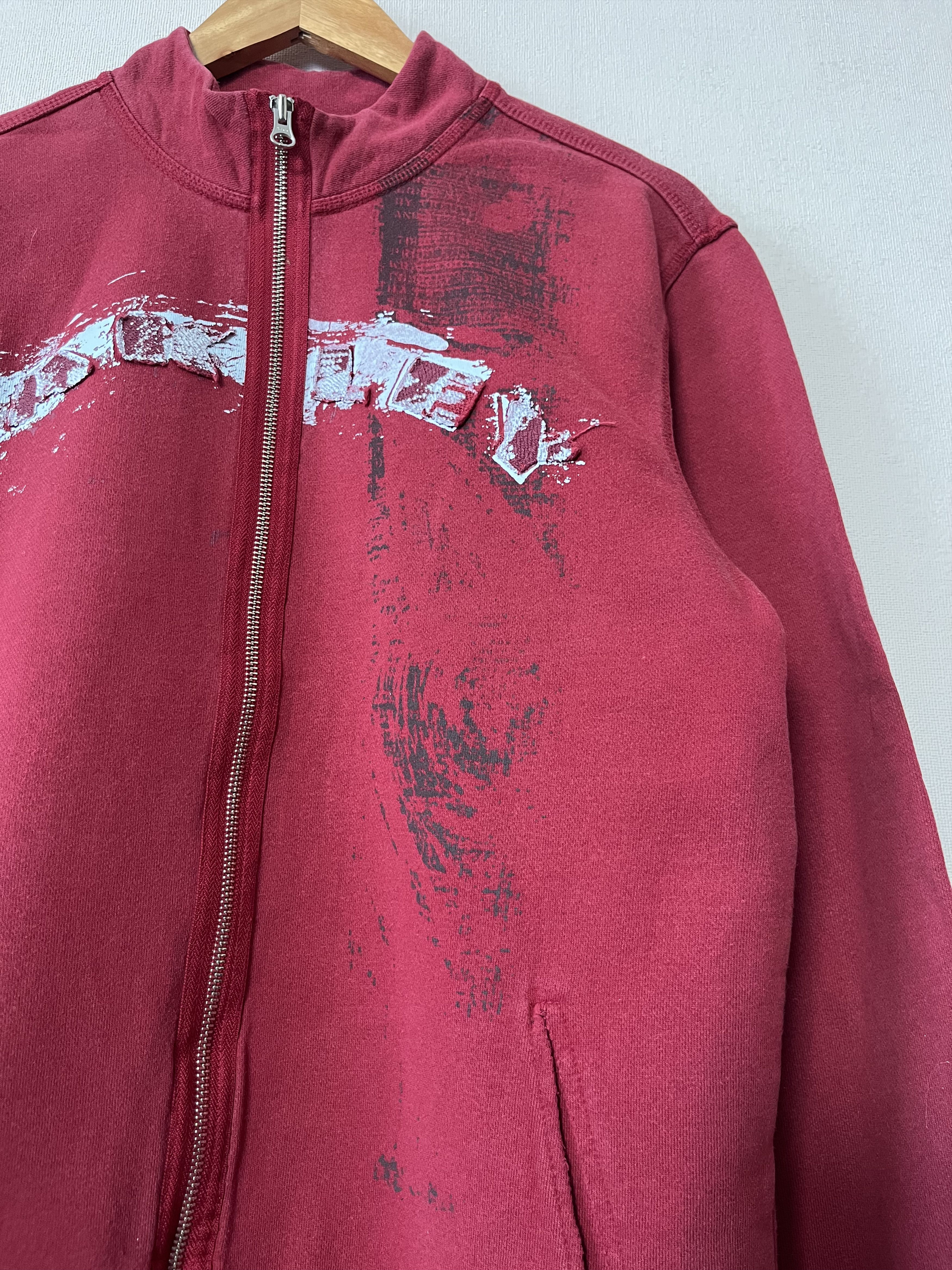 Oakley Vintage Oakley Big Logo Paint Y2K Style Red Zip Sweatshirt Size US L / EU 52-54 / 3 - 4 Thumbnail