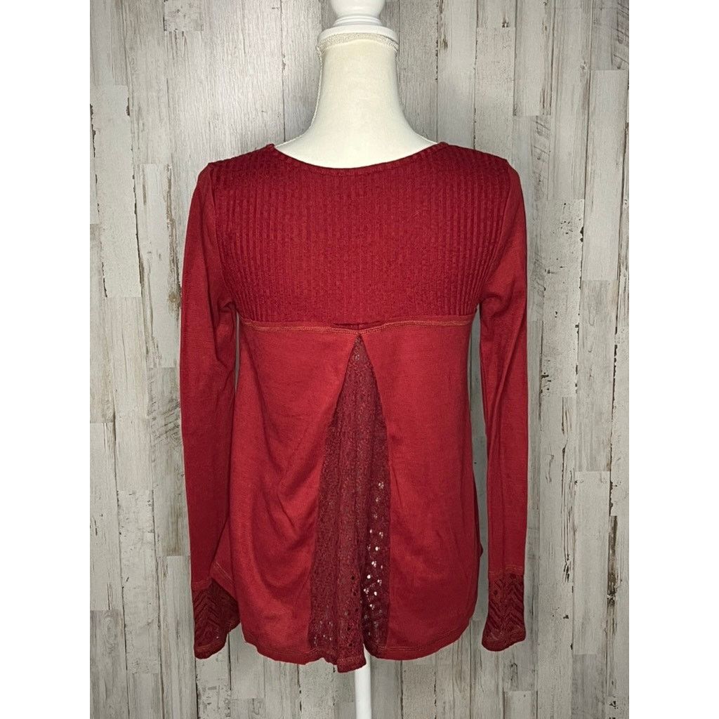 Miss Me Miss Me Women's Red Lace Tunic Top Size Small Long Sleeve Size S / US 4 / IT 40 - 4 Thumbnail