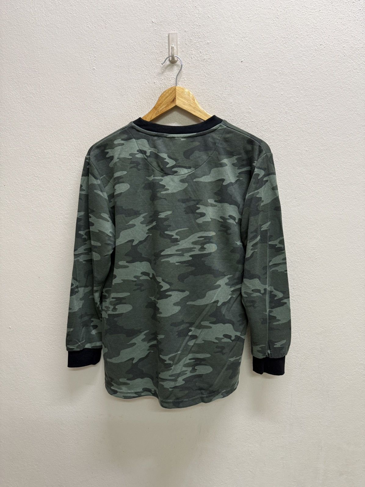 MLB Mlb Oakland A’s Nightwear Design Camo Longsleeve Shirt Size US M / EU 48-50 / 2 - 18 Thumbnail