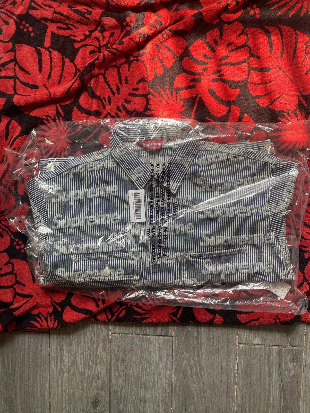 Supreme Supreme Denim Chore Trucker Jacket size Medium Size US M / EU 48-50 / 2 - 5 Thumbnail