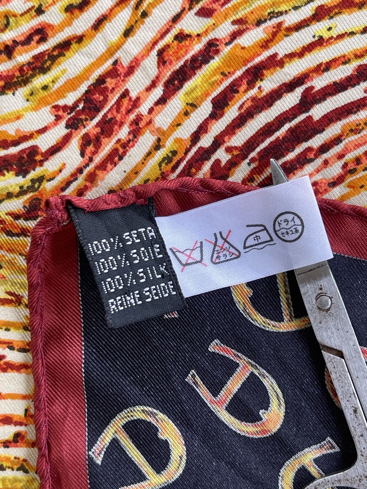 Aigner Aigner Munich Luxury Monogram Silk Scarves Size ONE SIZE - 6 Thumbnail