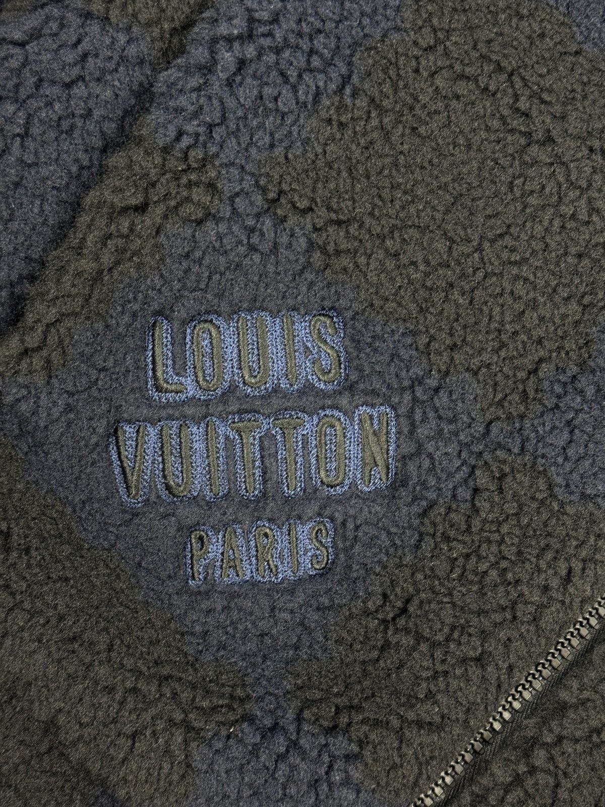 Louis Vuitton LV MADE PATCH DEMIER PRINT FLEECE JACKET 1A9M86 Size US M / EU 48-50 / 2 - 3 Thumbnail