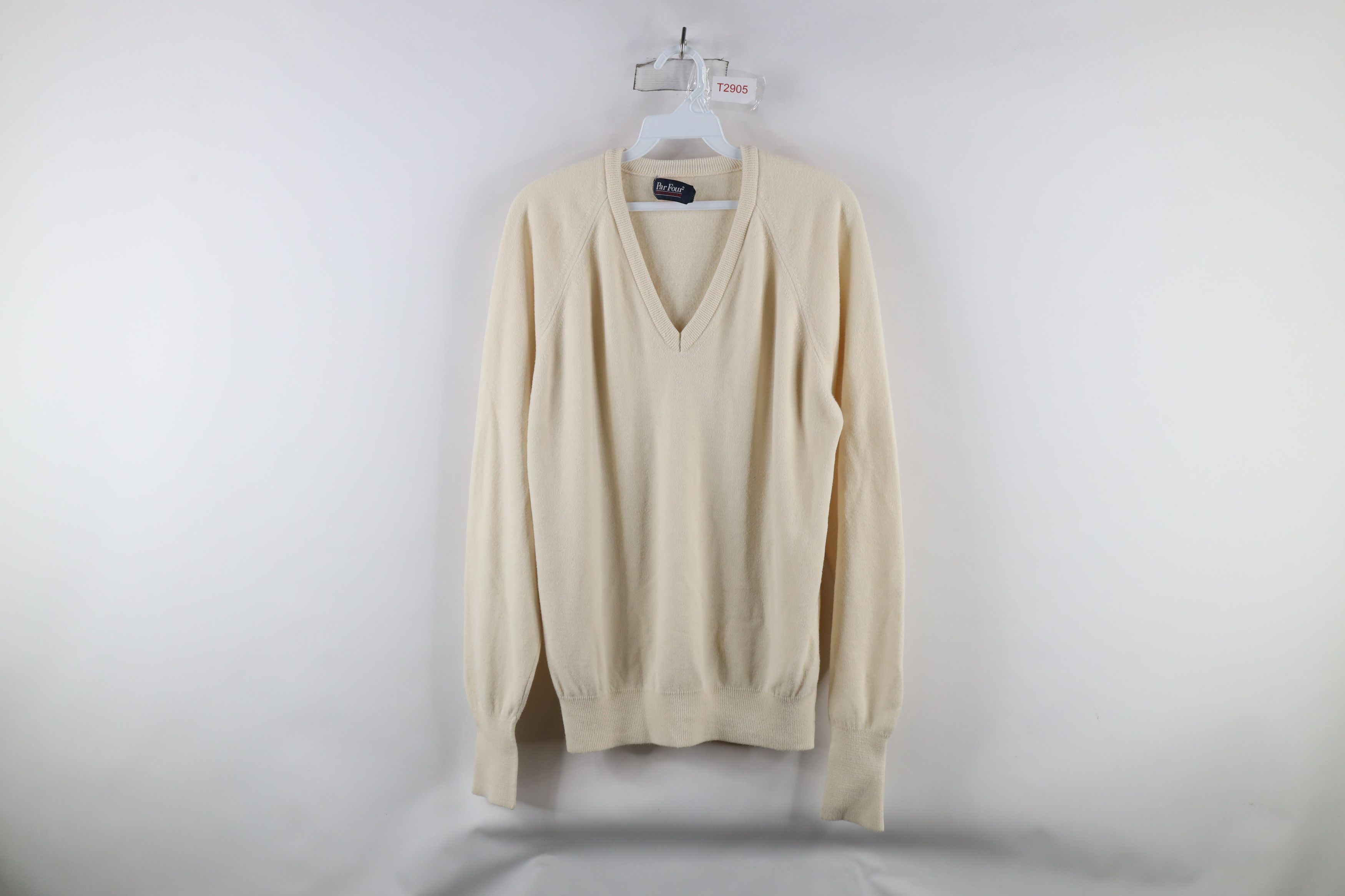 Vintage Vintage 70s Streetwear Knit V-Neck Sweater Cream USA Acrylic Size US L / EU 52-54 / 3 - 1 Thumbnail