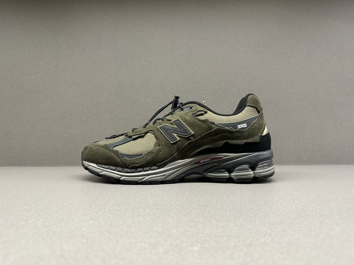 New Balance New Balance 2002R Protection Pack Dark Moss Size US 8.5 / EU 41-42 - 6 Thumbnail