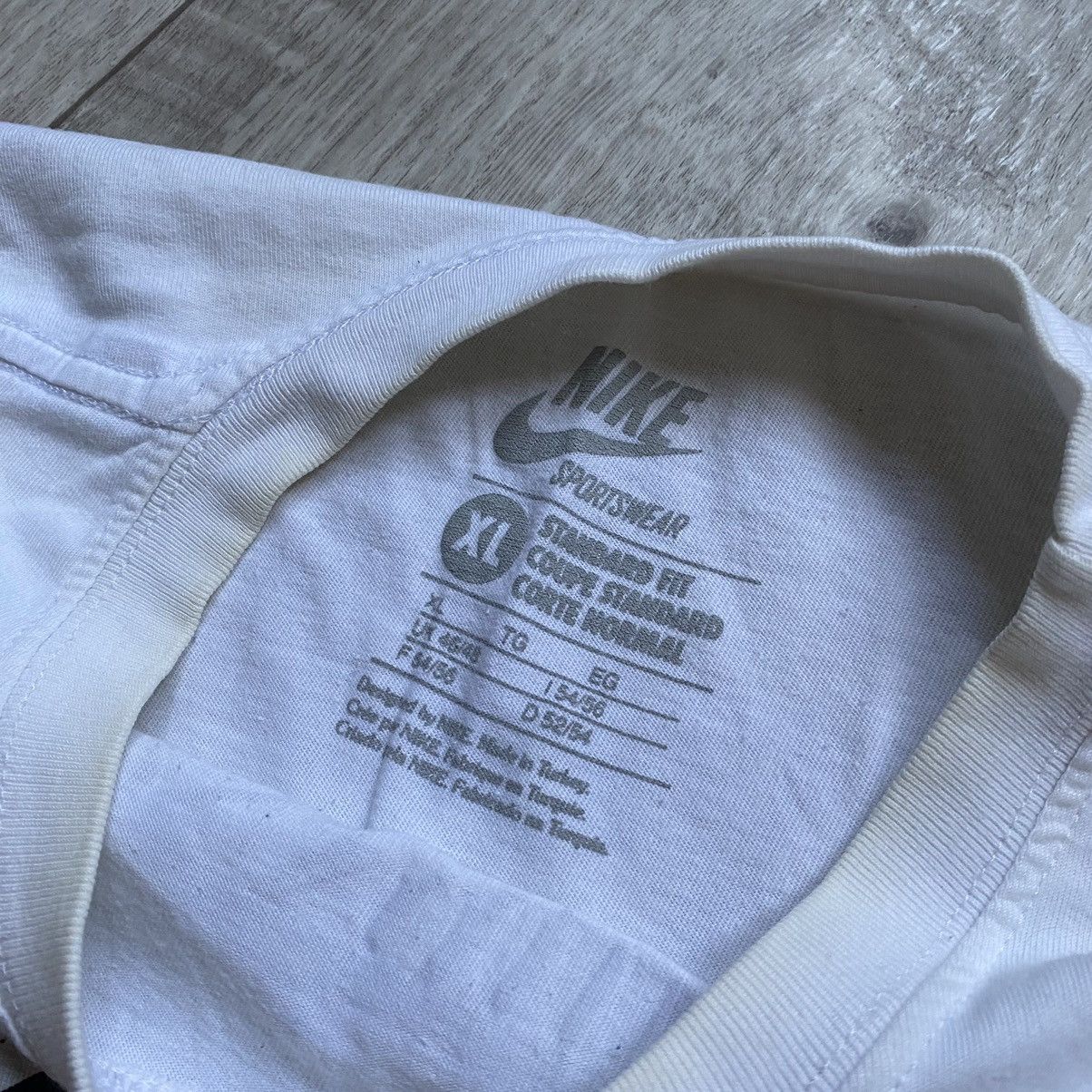 Nike NIKE Y2K SNEAKEROLOGY AIR MAX T SHIRT Size US XL / EU 56 / 4 - 5 Thumbnail