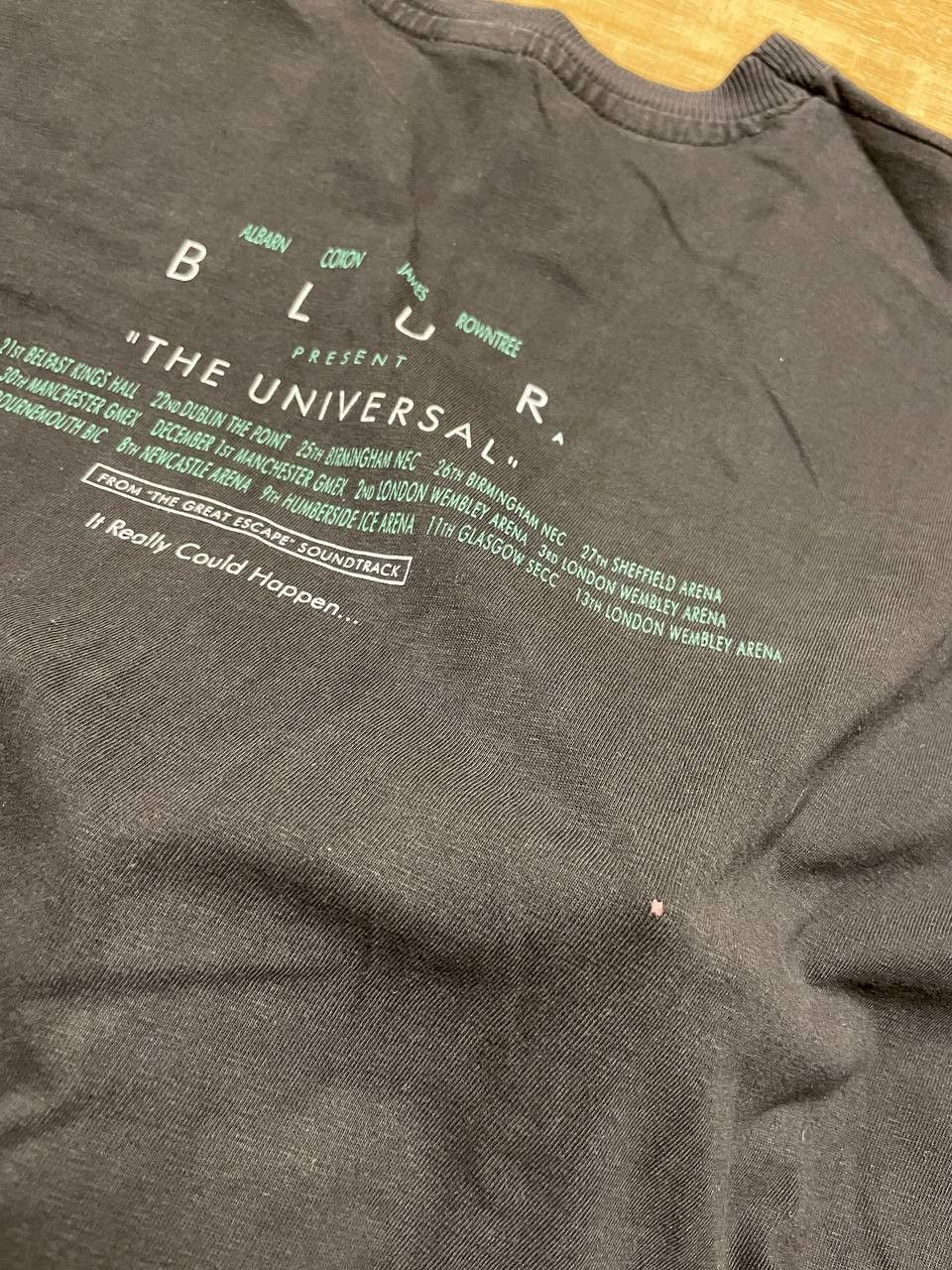 Band Tees Vintage 1995 Blur The Universal Longsleeve T-Shirt Merch Size US XL / EU 56 / 4 - 5 Thumbnail