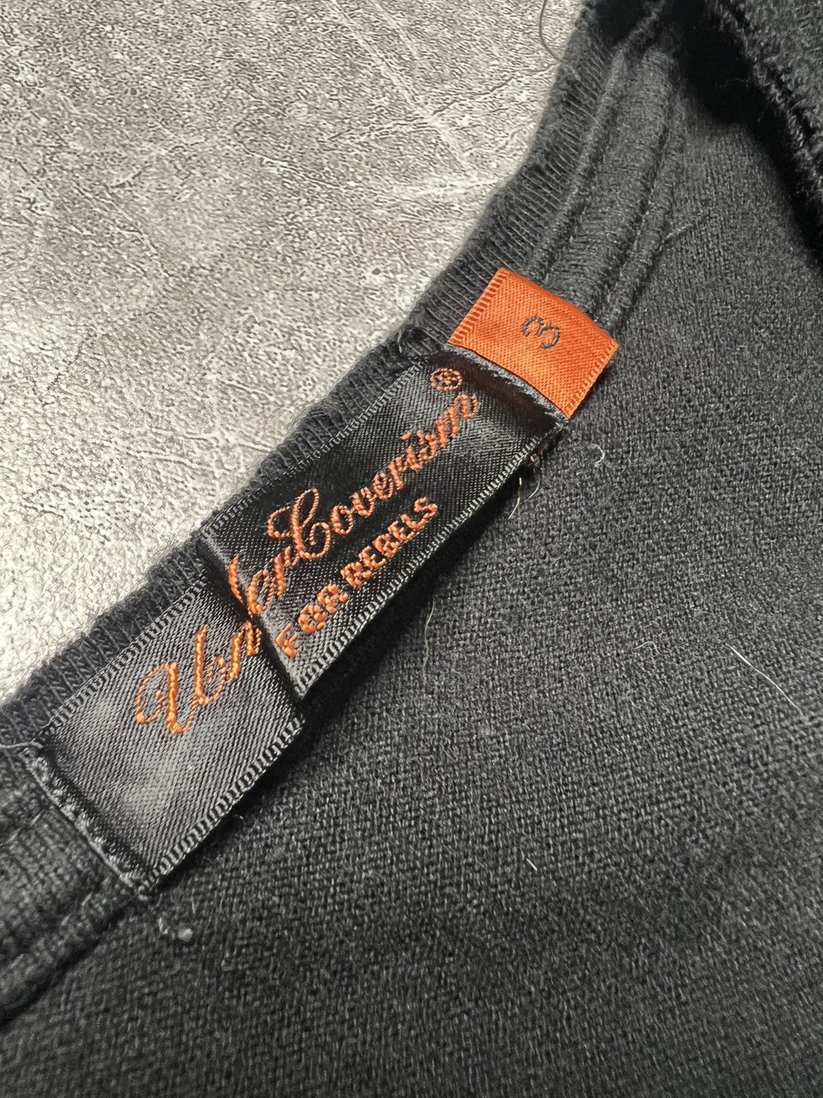Undercover Undercover S/S 05 But Beautiful Strawberry Anatomy Tee Size US L / EU 52-54 / 3 - 9 Thumbnail