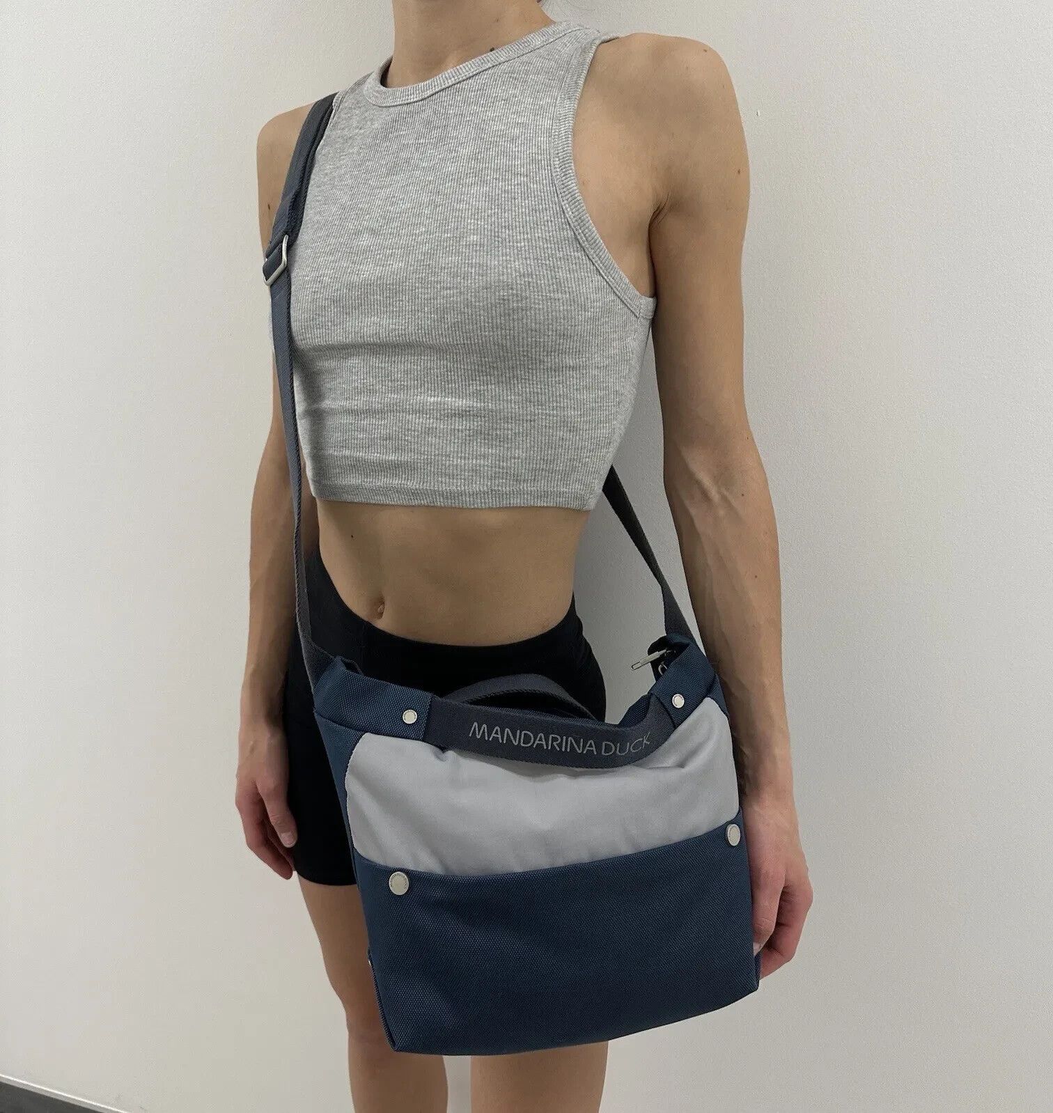 Mandarina Duck MANDARINA DUCK BAGS WOMENS BLUE CROSSBODY 37x26 cm Size ONE SIZE - 2 Thumbnail