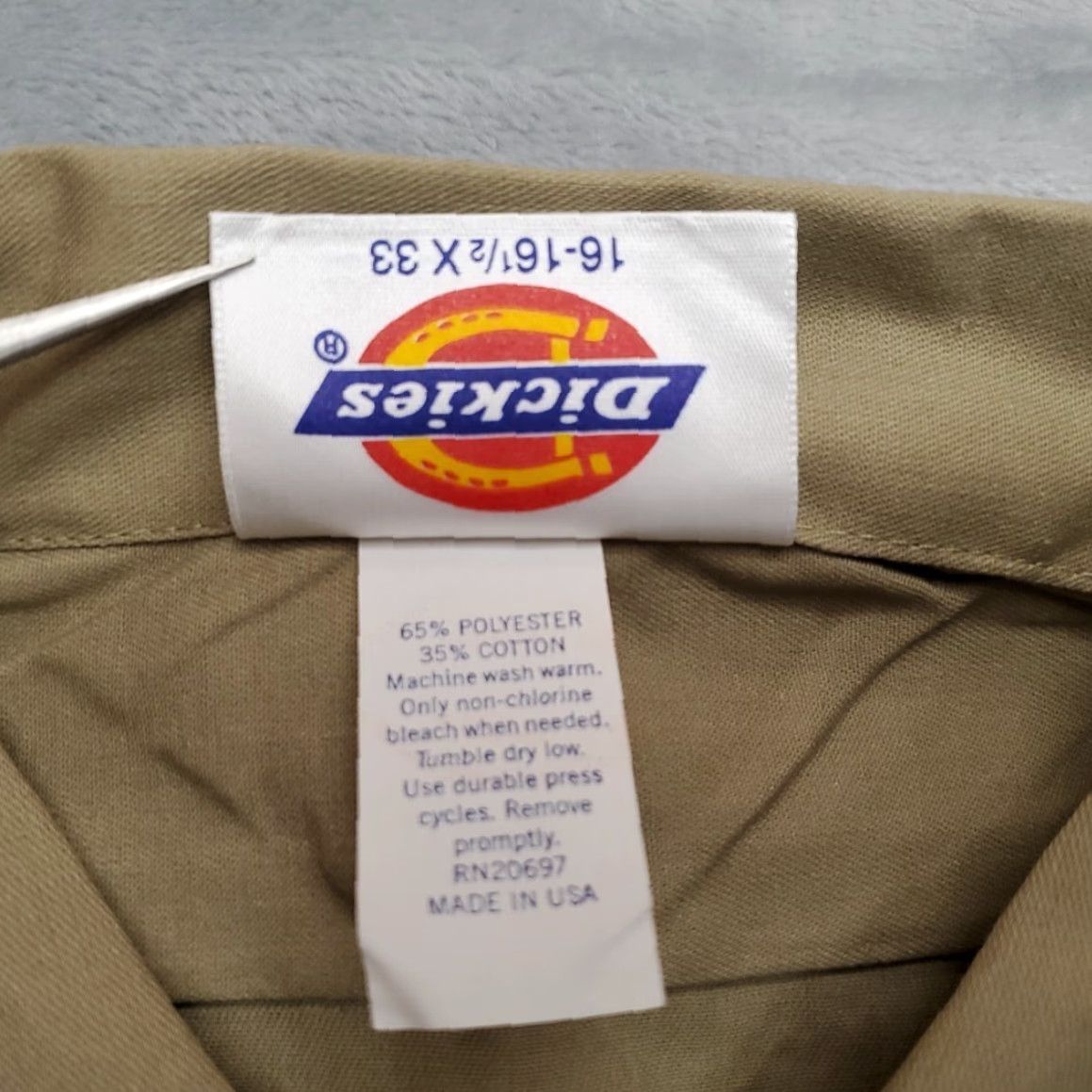 Dickies VINTAGE Dickies Shirt Mens L Beige Khaki Woven Long Sleeve Button-Up 16.5 Made in USA Workwear Casual/Outdoor Men's Shirts Size US L / EU 52-54 / 3 - 5 Thumbnail